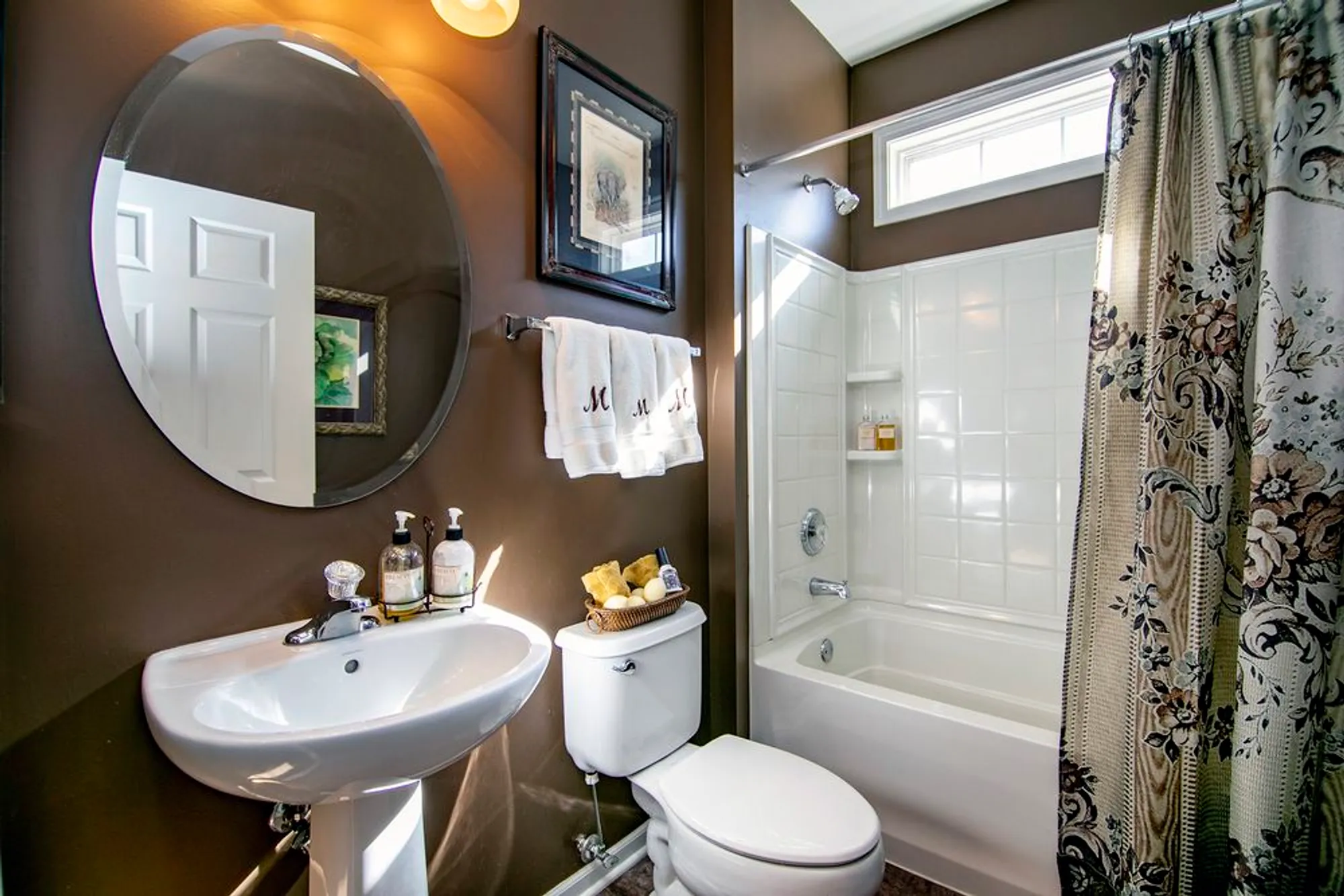 Property Slideshow image 27 of 31 | 17053 mendota dr, Lockport, IL, 60441