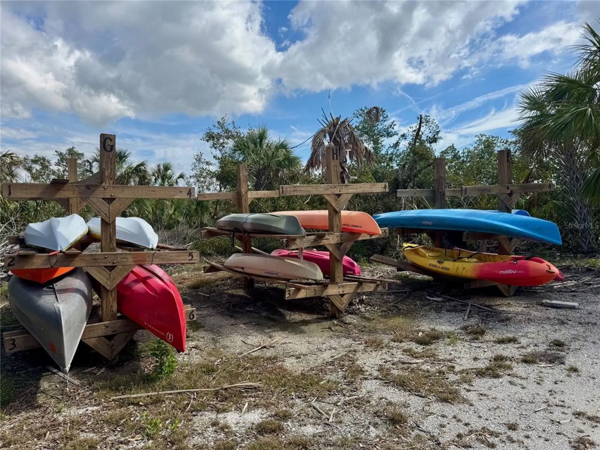 Property Slideshow image 48 of 56 | 5040 lake overlook ave, Bradenton, FL, 34208