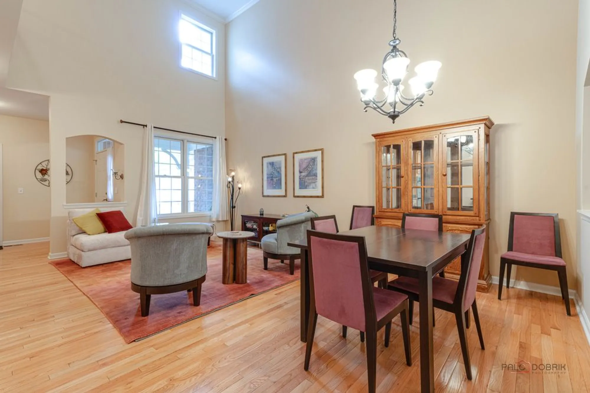 Property Slideshow image 9 of 36 | 1834 torrey pkwy, Libertyville, IL, 60048