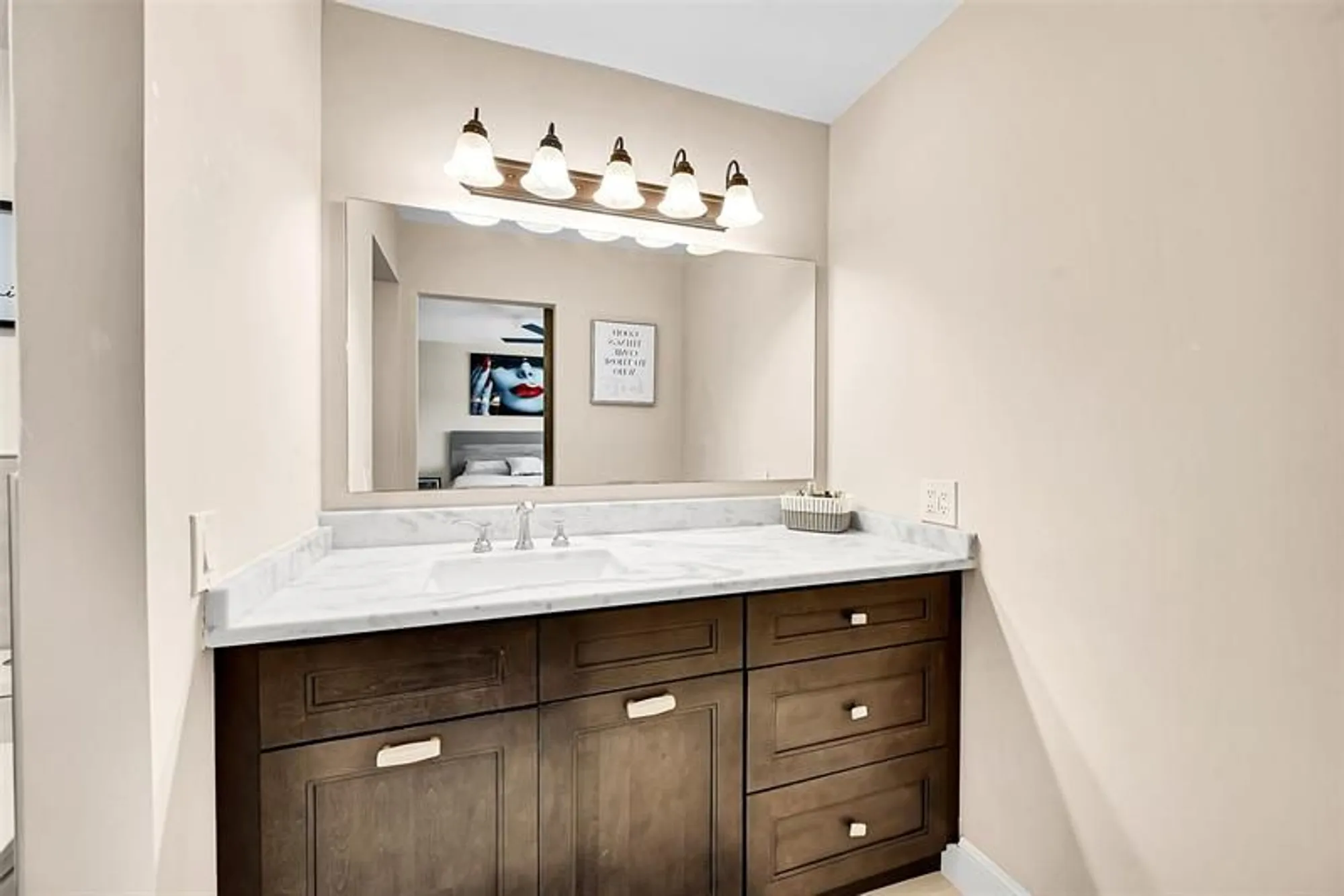 Property Slideshow image 39 of 61 | 21207 lago cir d, Boca Raton, FL, 33433