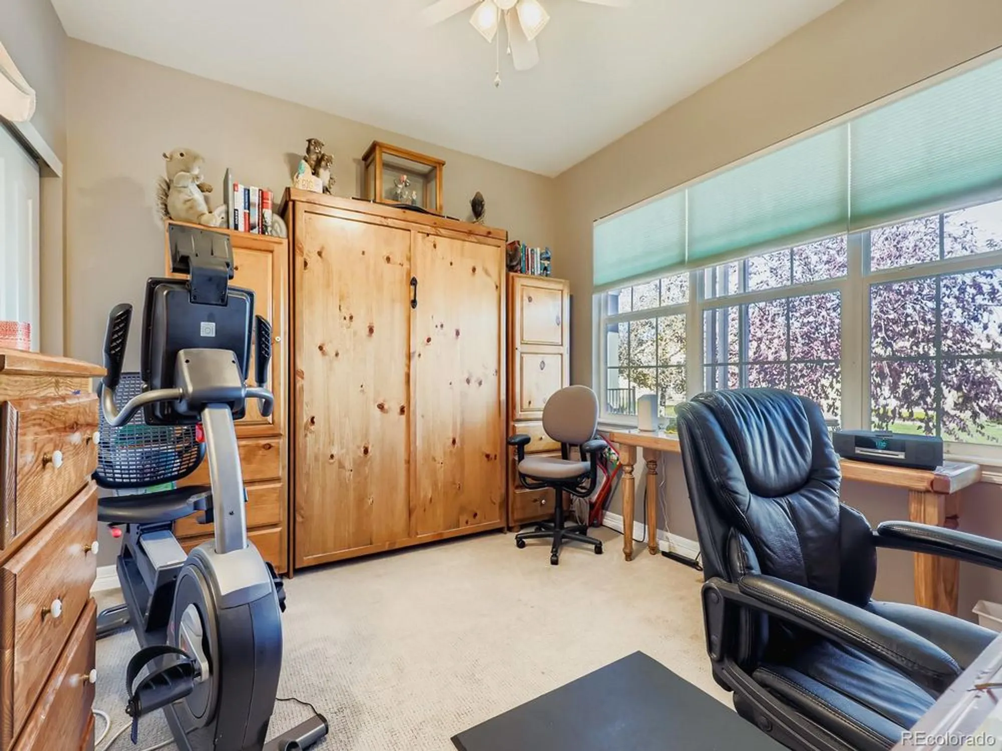 Property Slideshow image 17 of 29 | 8624 e 148th cir, Thornton, CO, 80602