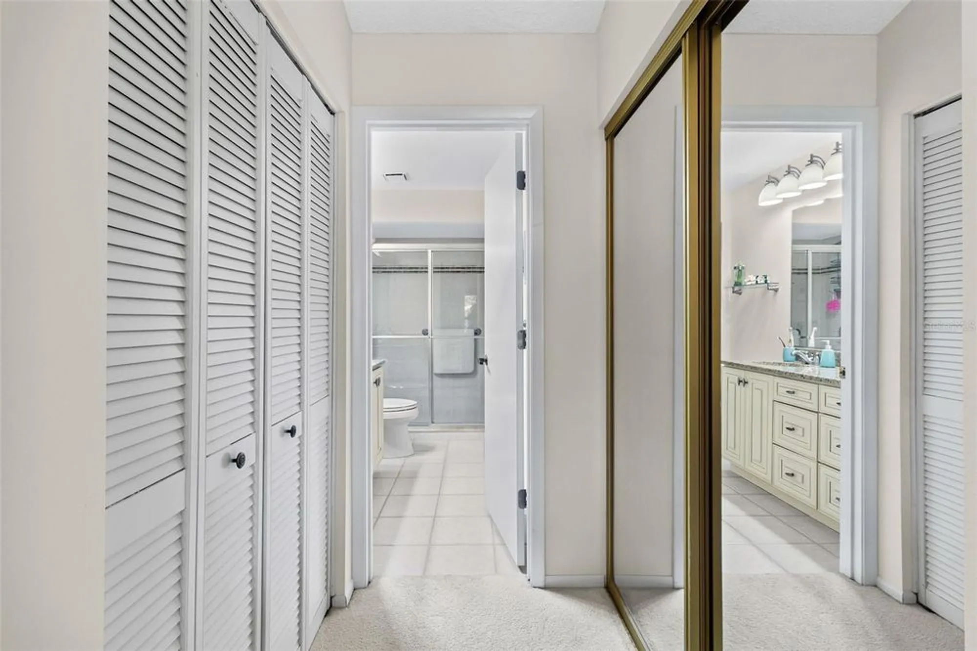 Property Slideshow image 25 of 61 | 6089 clubside dr # 00, Sarasota, FL, 34243