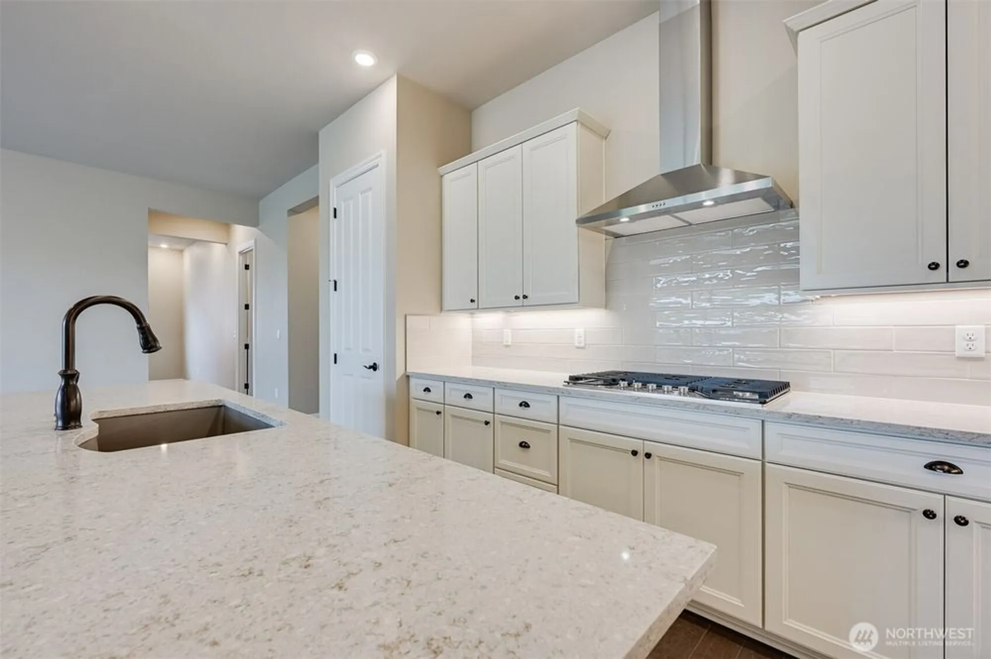 Property Slideshow image 18 of 33 | 20562 150th st e unit e, Bonney Lake, WA, 98391