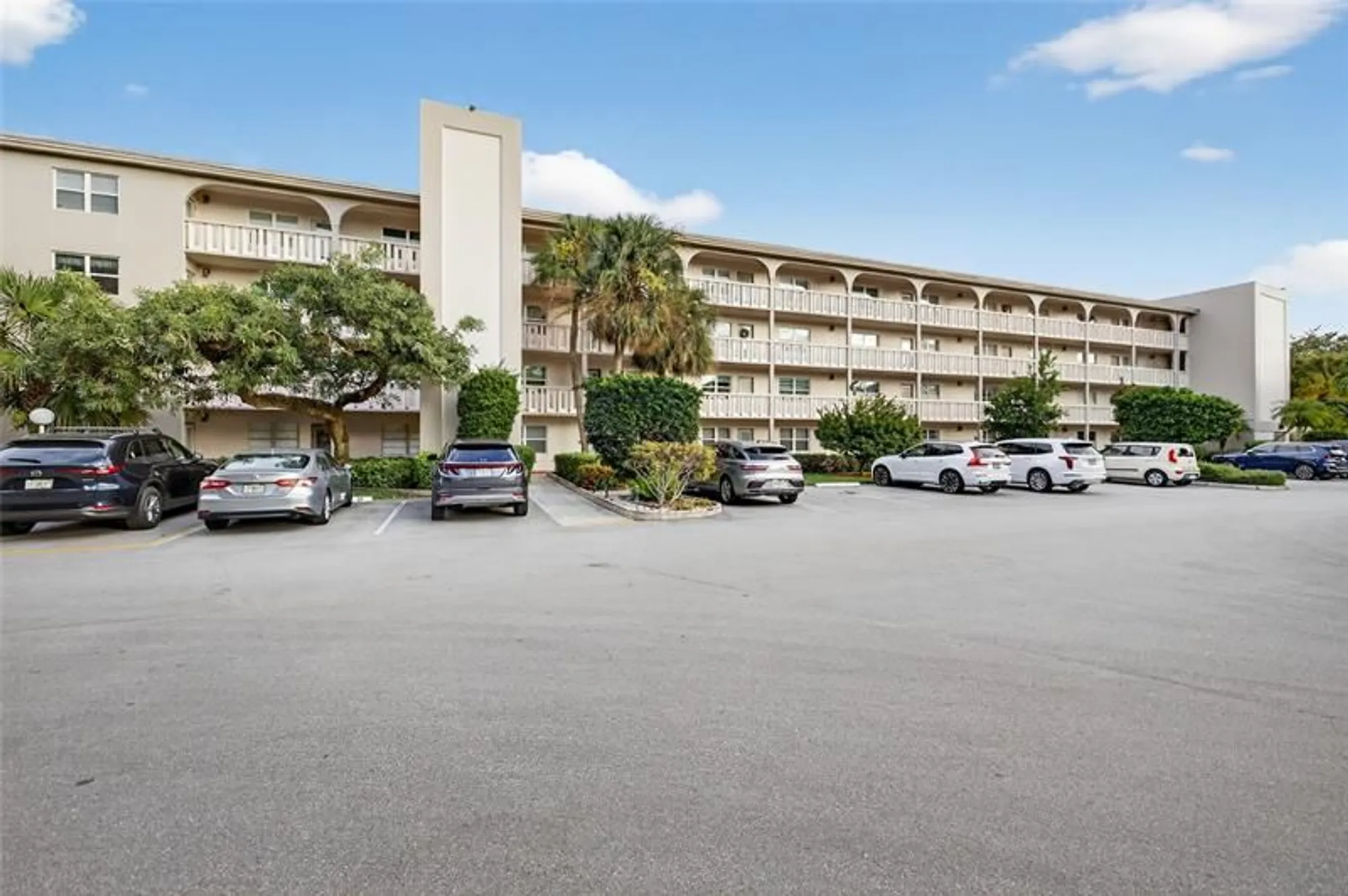 Property Slideshow image 28 of 45 | 3306 aruba way b2, Coconut Creek, FL, 33066