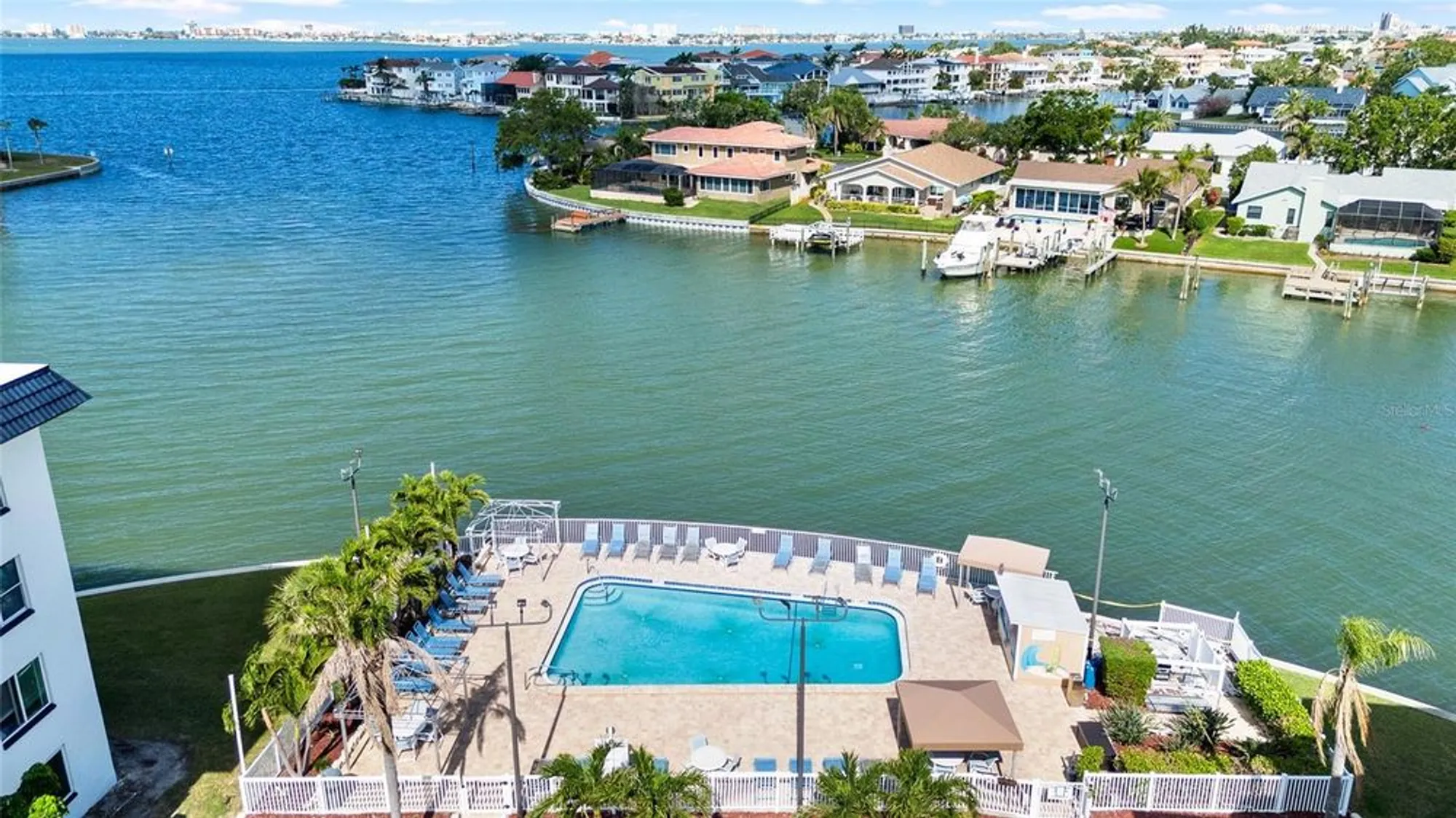 Property Slideshow image 37 of 39 | 6075 shore blvd 215, Gulfport, FL, 33707