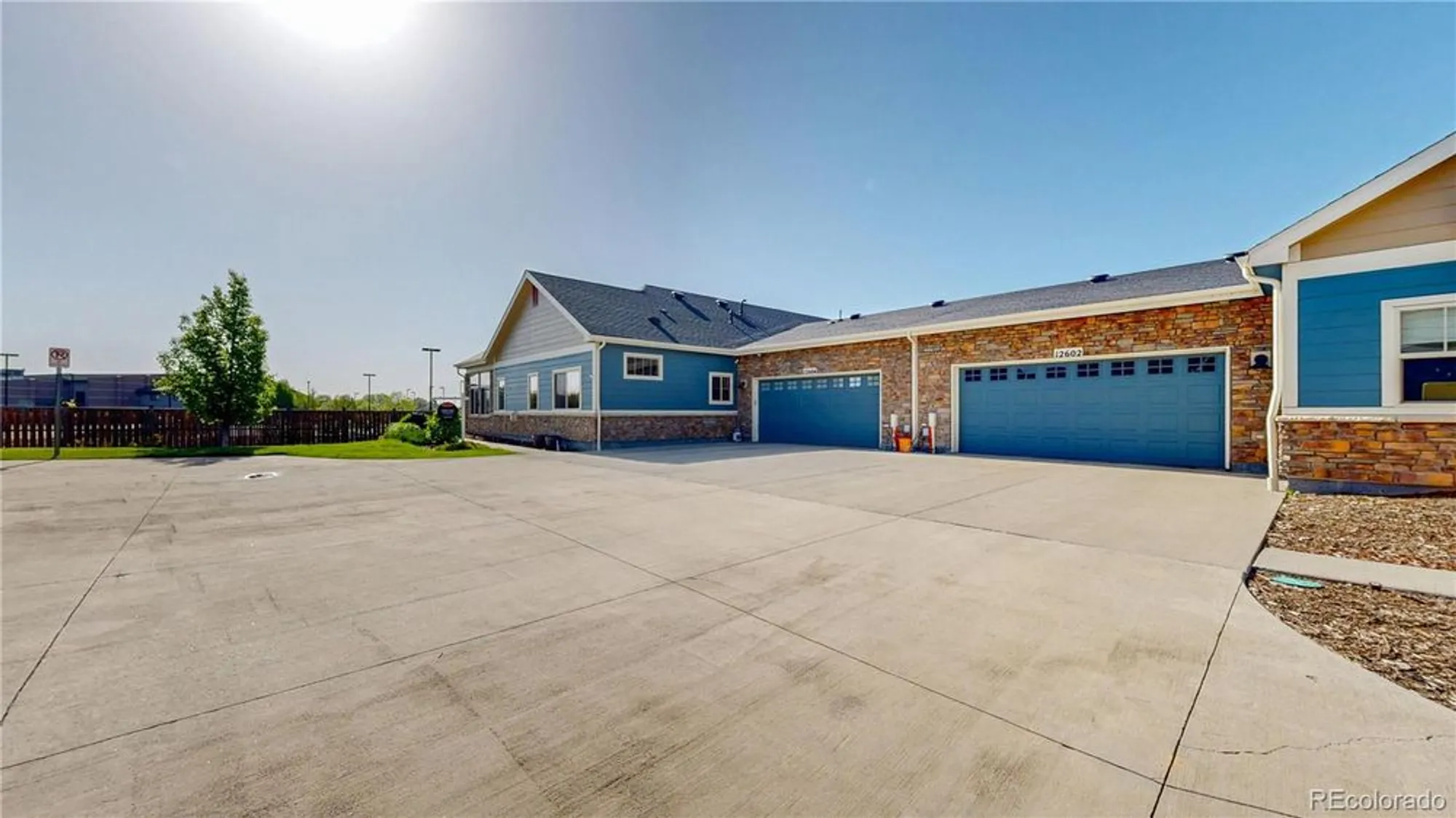 Property Slideshow image 33 of 44 | 12604 madison way, Thornton, CO, 80241