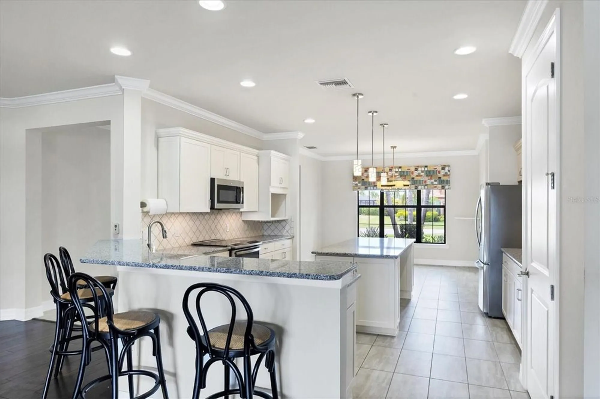 Property Slideshow image 12 of 54 | 5923 snowy egret dr, Sarasota, FL, 34238