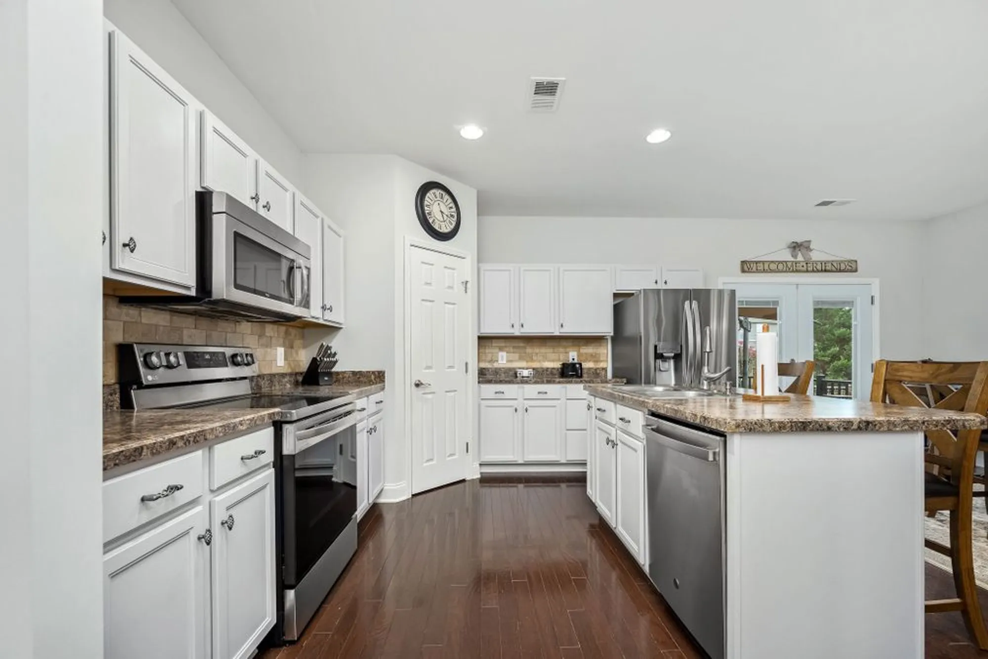 Property Slideshow image 13 of 52 | 266 meandering dr, Lebanon, TN, 37090