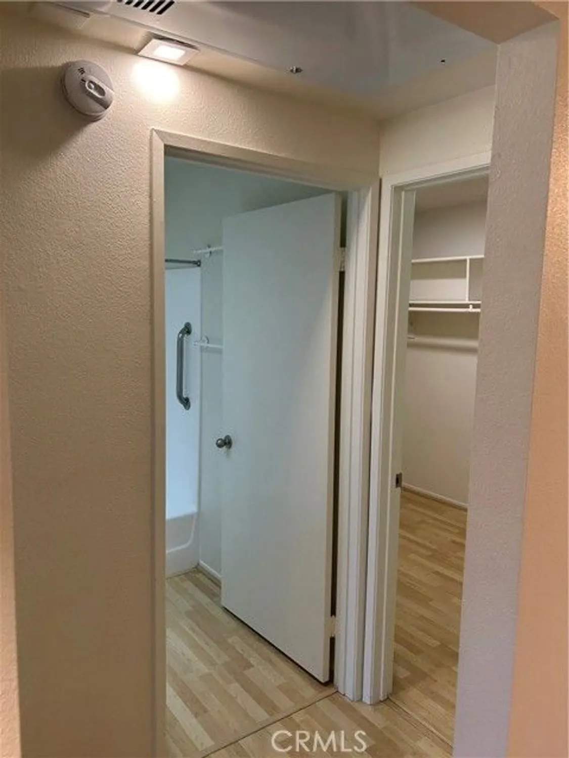 Property Slideshow image 13 of 47 | 18232 parkview ln 103, Huntington Beach, CA, 92648