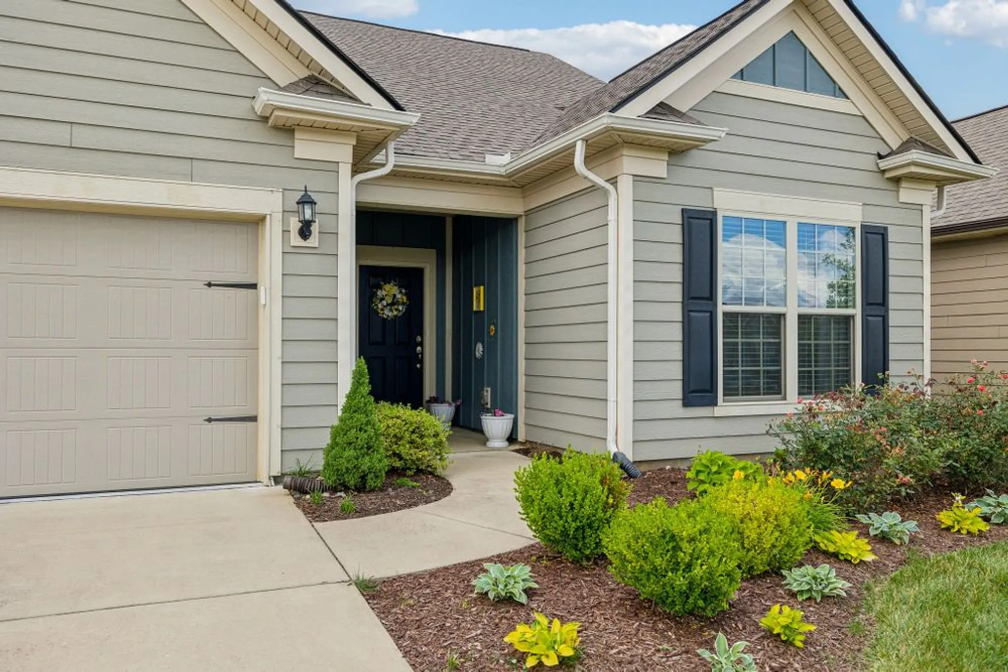 Property Slideshow image 3 of 61 | 2237 henderson dr, Spring Hill, TN, 37174