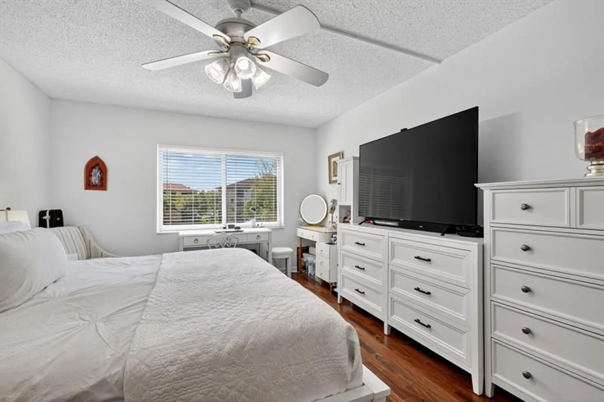 Property Slideshow image 28 of 48 | 13000 sw 15th ct 314u, Pembroke Pines, FL, 33027
