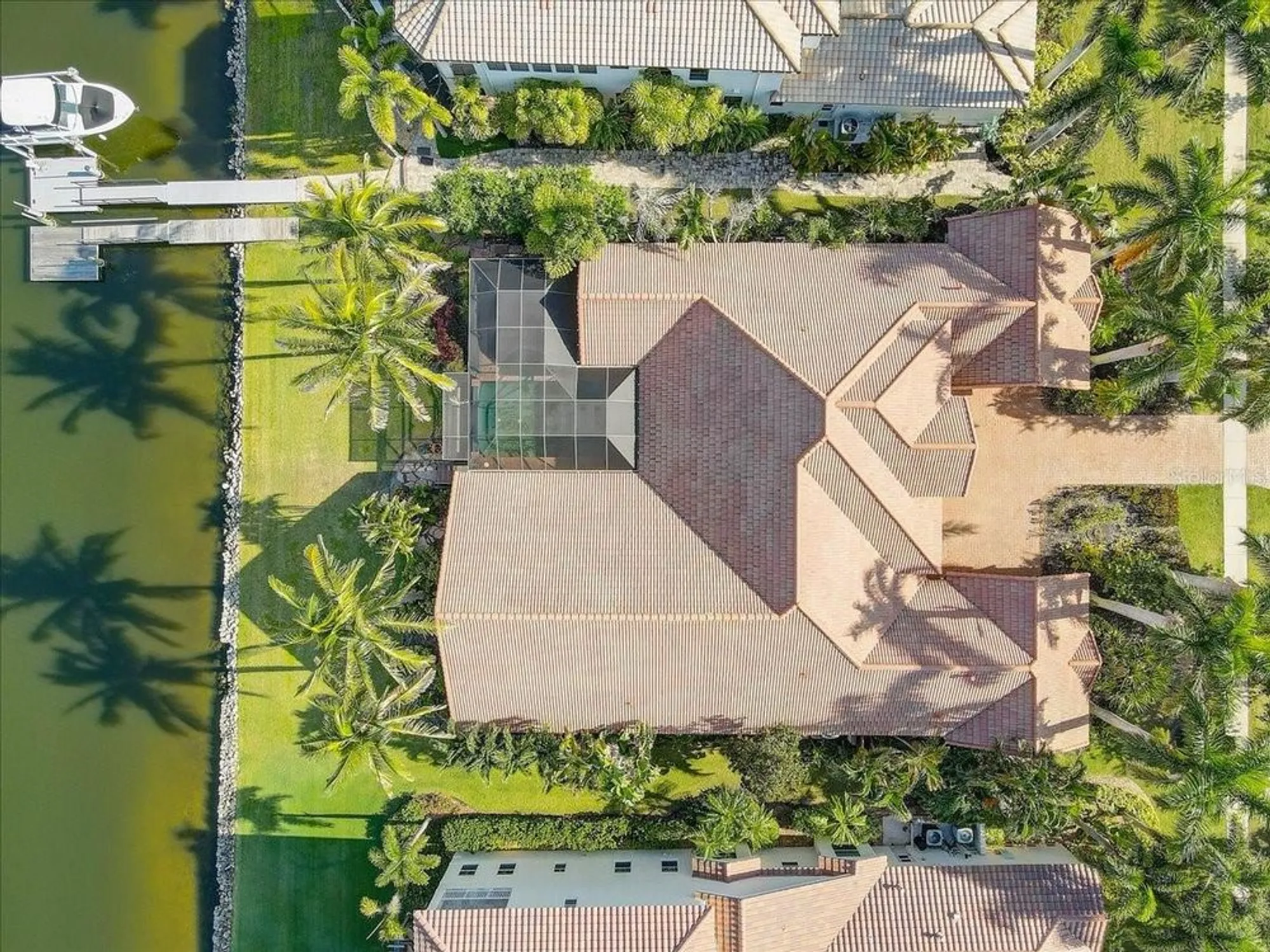 Property Slideshow image 50 of 61 | 5408 tybee island dr, Apollo Beach, FL, 33572