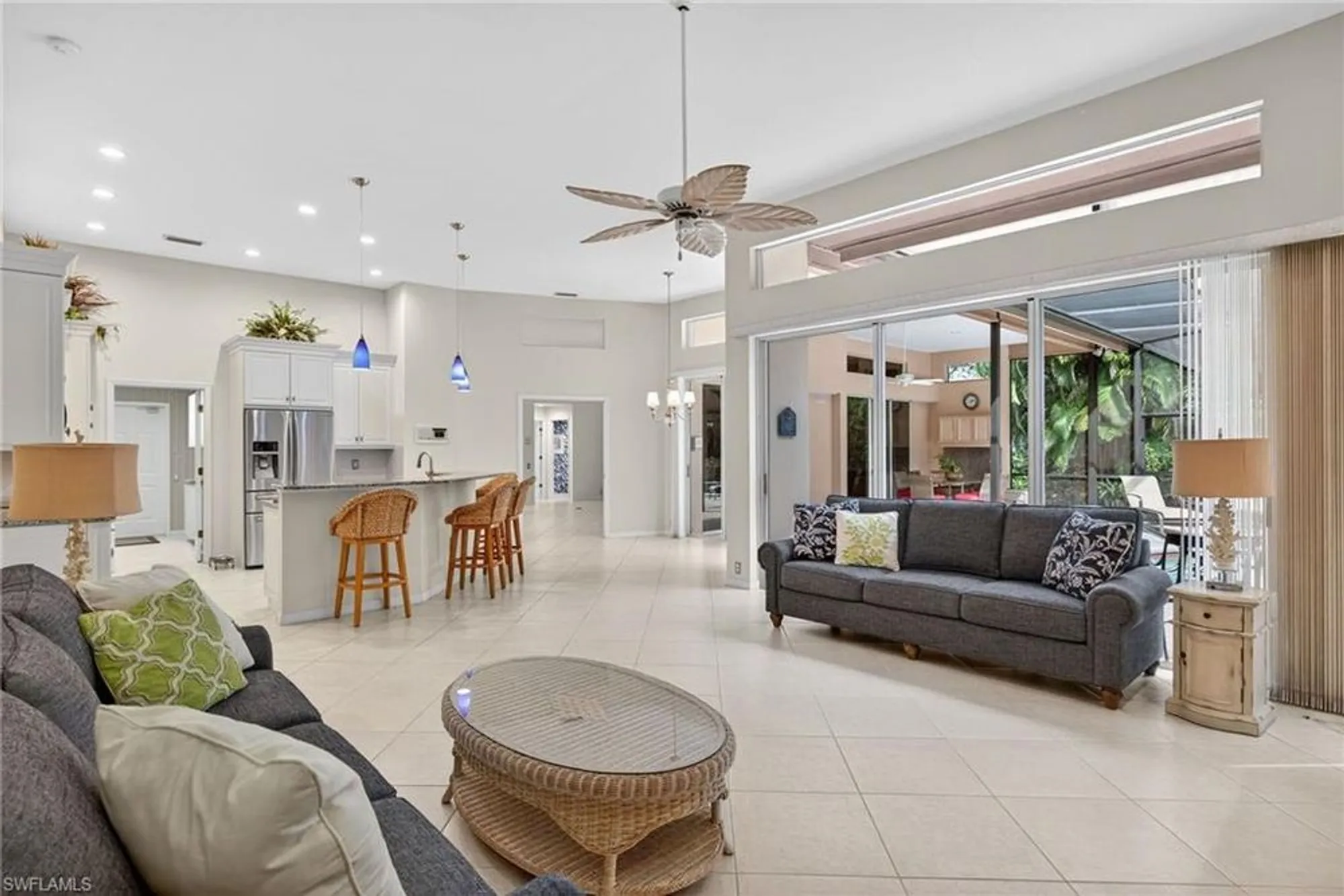 Property Slideshow image 15 of 44 | 3821 woodlake dr, Bonita Springs, FL, 34134