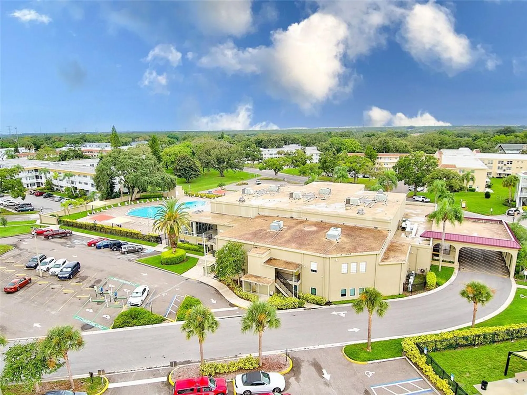 Property Slideshow image 38 of 43 | 2229 americus blvd 25, Clearwater, FL, 33763