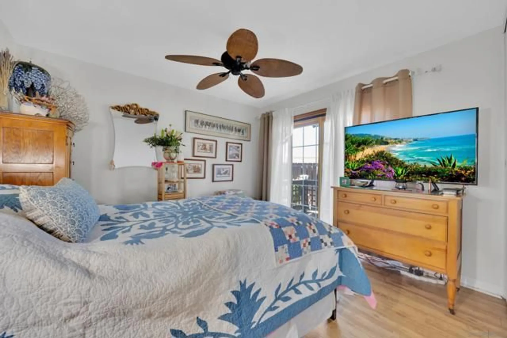 Property Slideshow image 28 of 45 | 38020 calle confite, Murrieta, CA, 92563