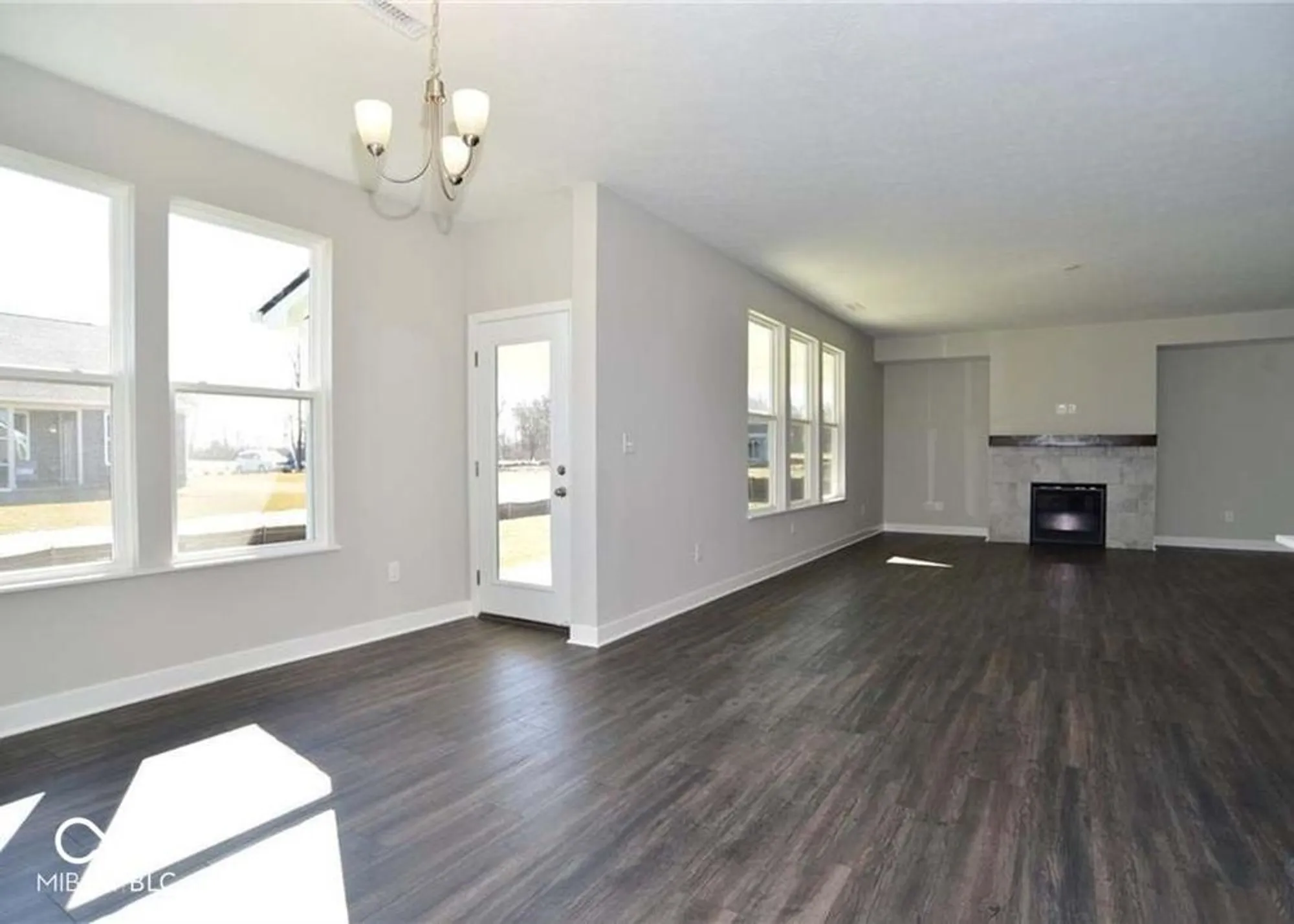 Property Slideshow image 19 of 70 | 3691 gilmore pl, Bargersville, IN, 46106