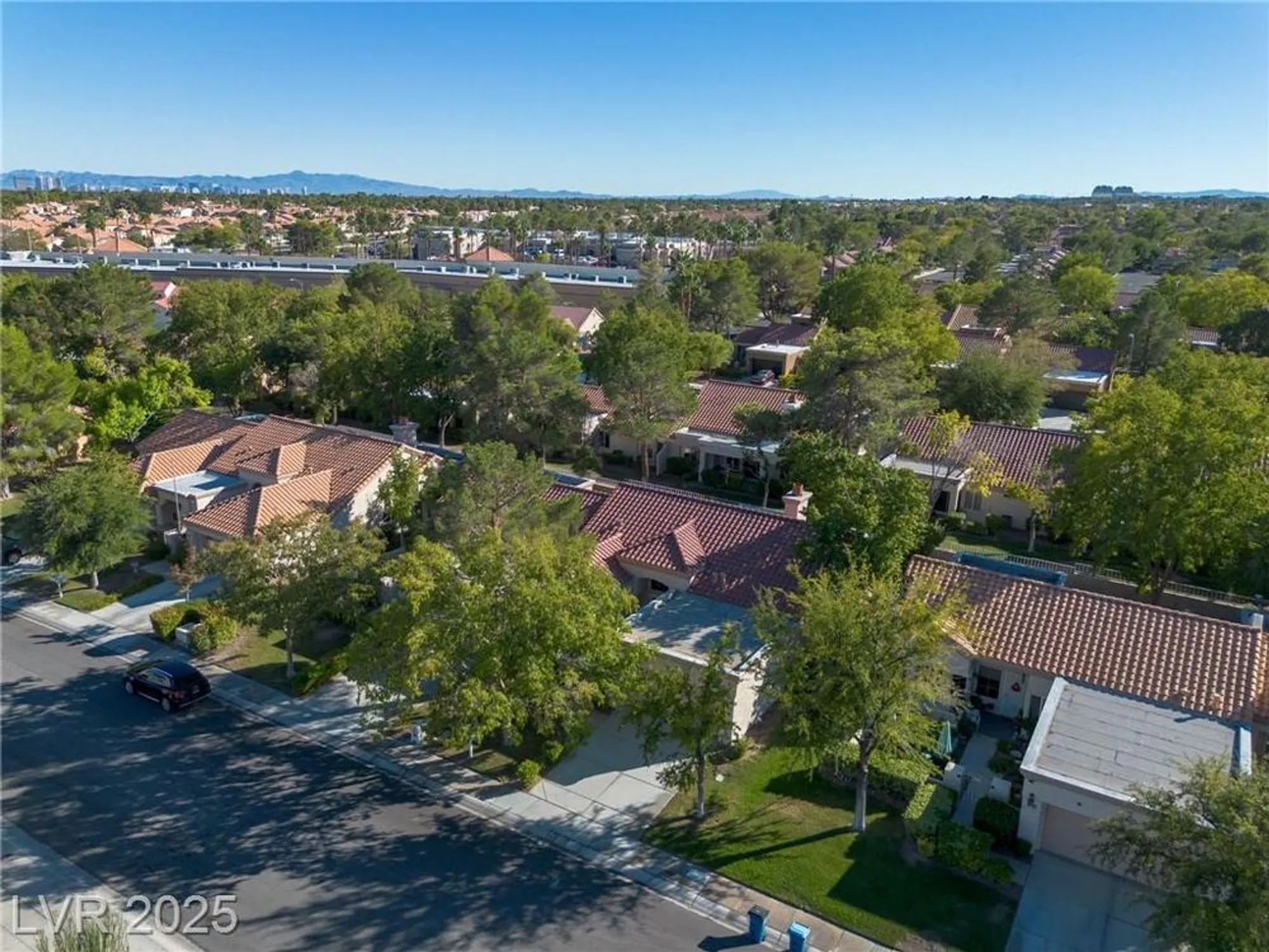 Property Slideshow image 44 of 61 | 8537 glenmount dr, Las Vegas, NV, 89134