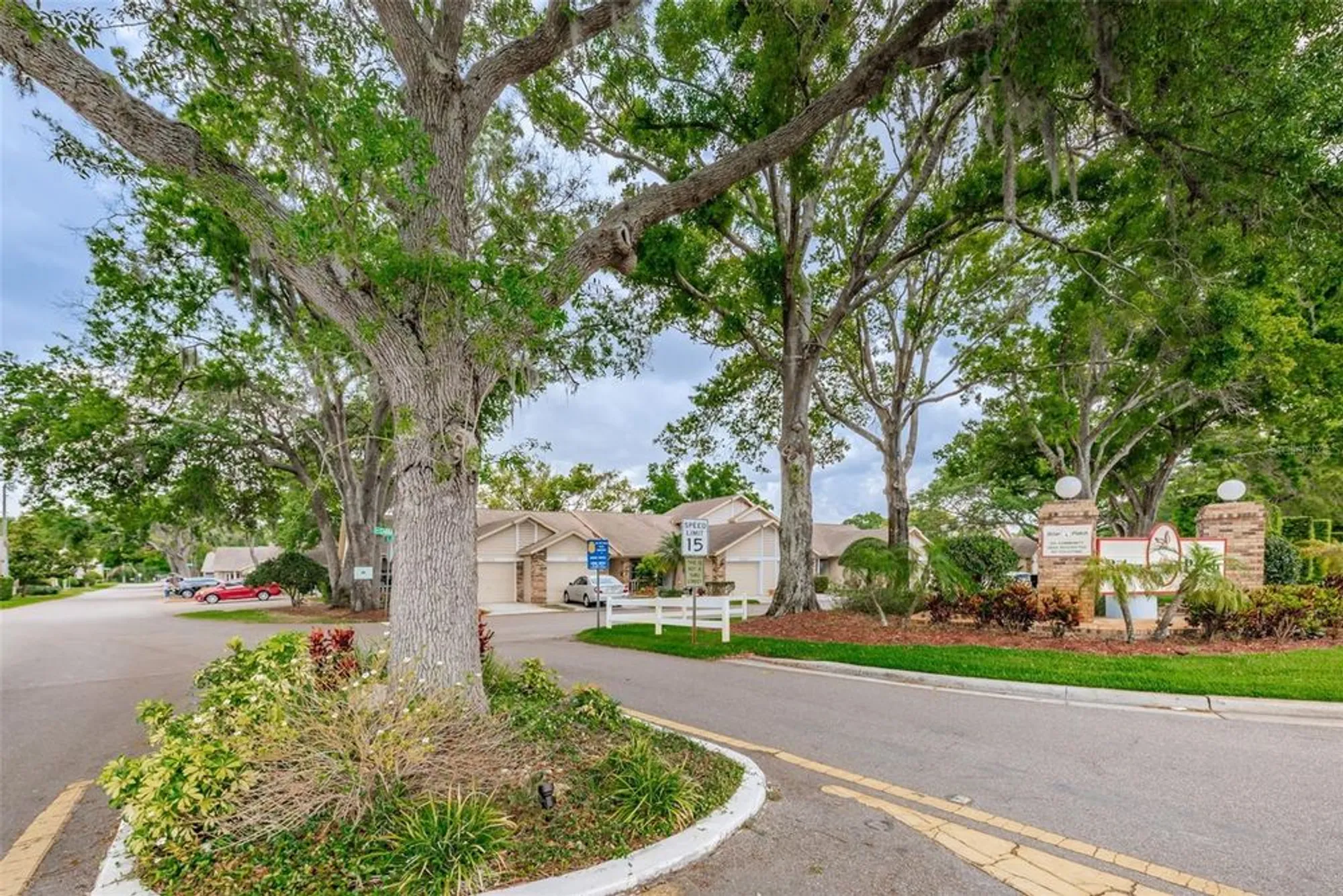 Property Slideshow image 35 of 44 | 6425 thicket trl, New Port Richey, FL, 34653