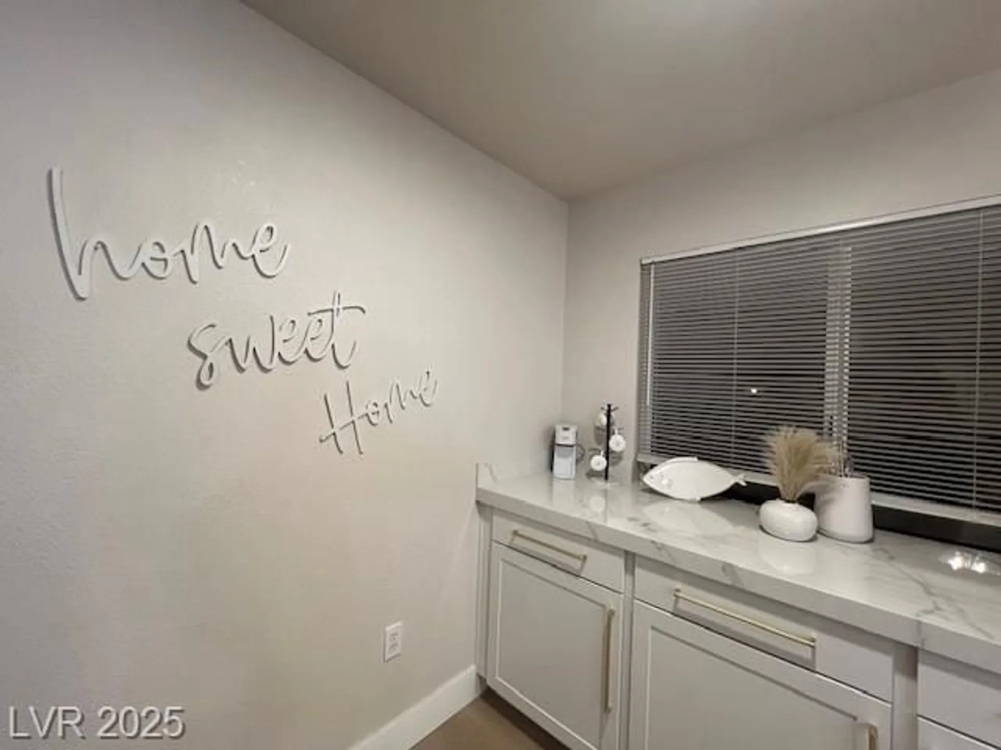 Property Slideshow image 17 of 65 | 8904 evening star dr, Las Vegas, NV, 89134