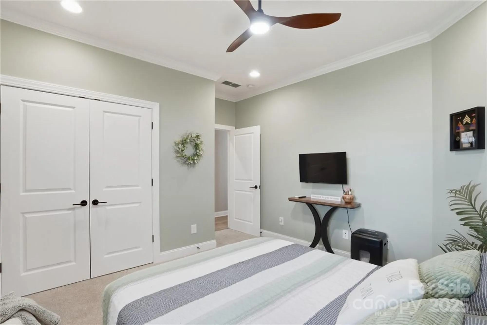 Property Slideshow image 27 of 48 | 6256 raven rock dr, Denver, NC, 28037