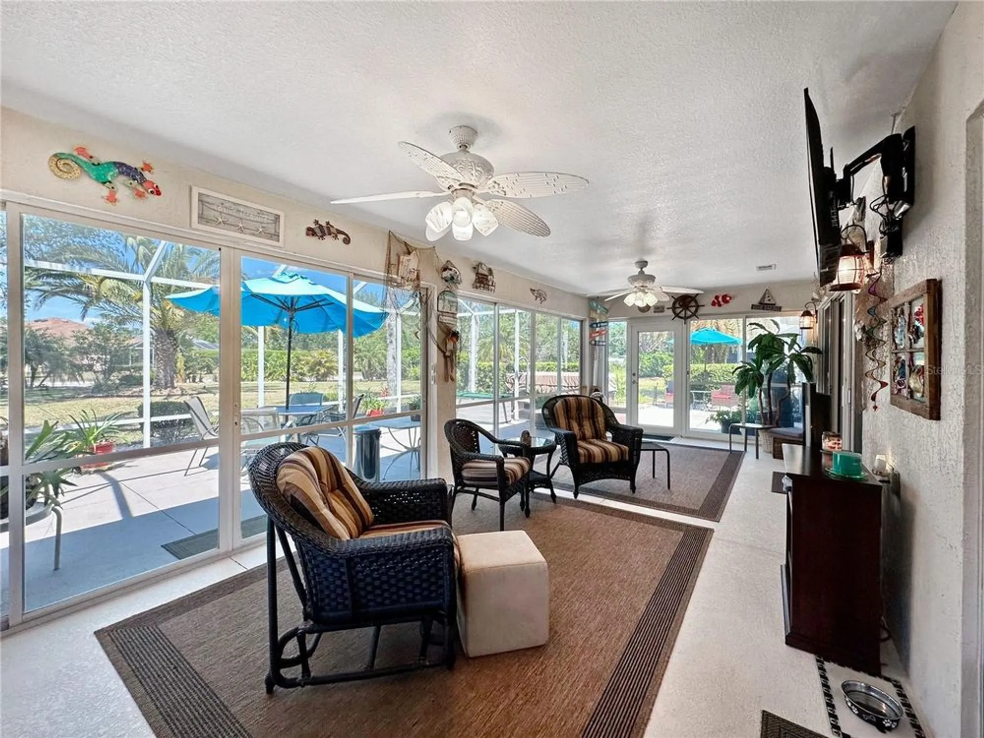 Property Slideshow image 29 of 42 | 867 castleberry cir, The Villages, FL, 32162