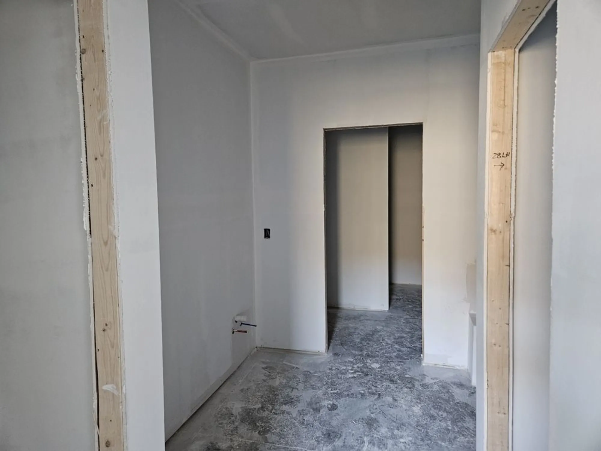 Property Slideshow image 19 of 27 | 360 stonehaus cir, Antioch, TN, 37013