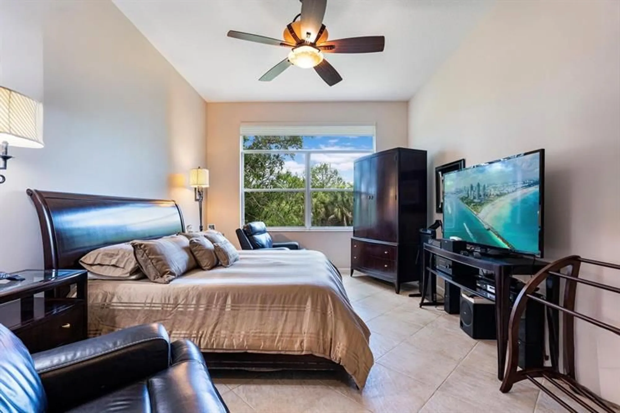 Property Slideshow image 19 of 39 | 1914 via castello, Wellington, FL, 33411