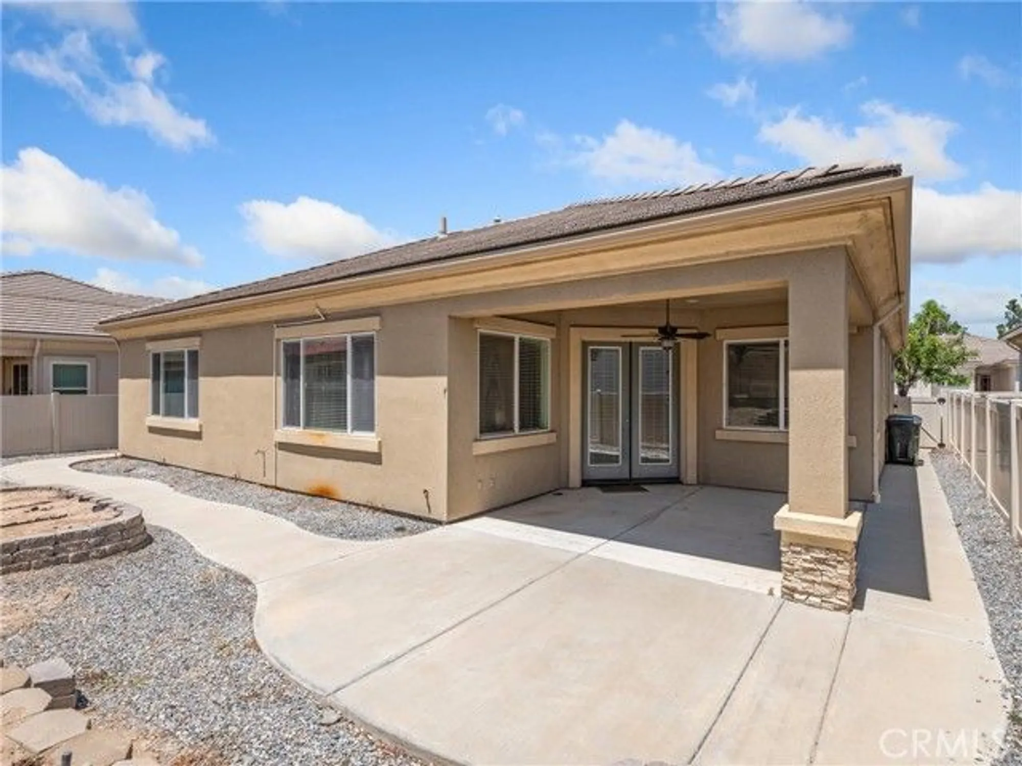 Property Slideshow image 31 of 38 | 19301 galloping hill rd, Apple Valley, CA, 92308
