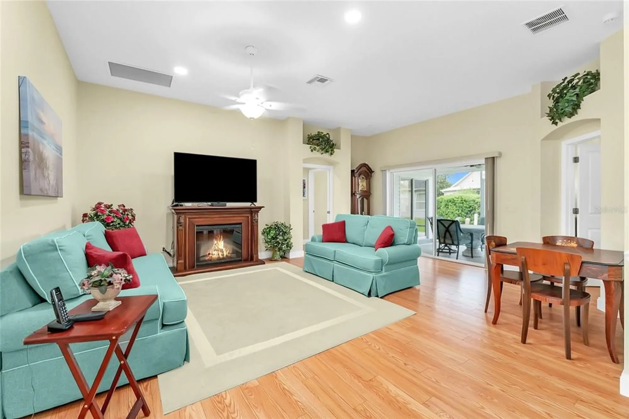 Property Slideshow image 15 of 47 | 1553 gumwood dr, The Villages, FL, 32162