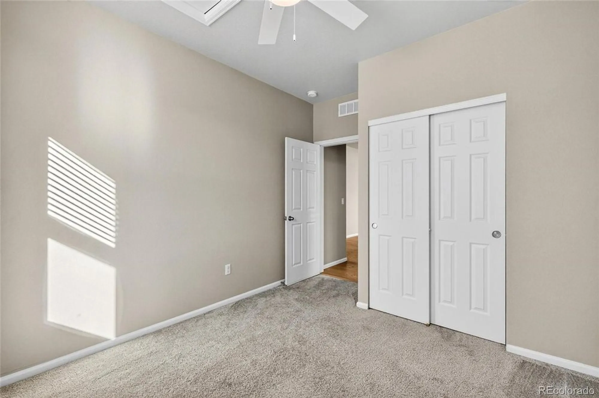 Property Slideshow image 18 of 27 | 3685 sandy vista ln, Castle Rock, CO, 80104