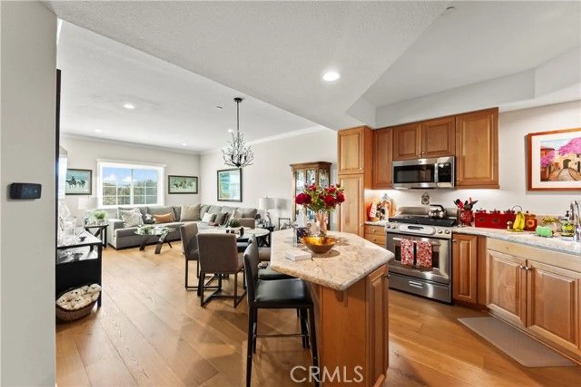 Property Slideshow image 6 of 32 | 326 hawthorne, Torrance, CA, 90503