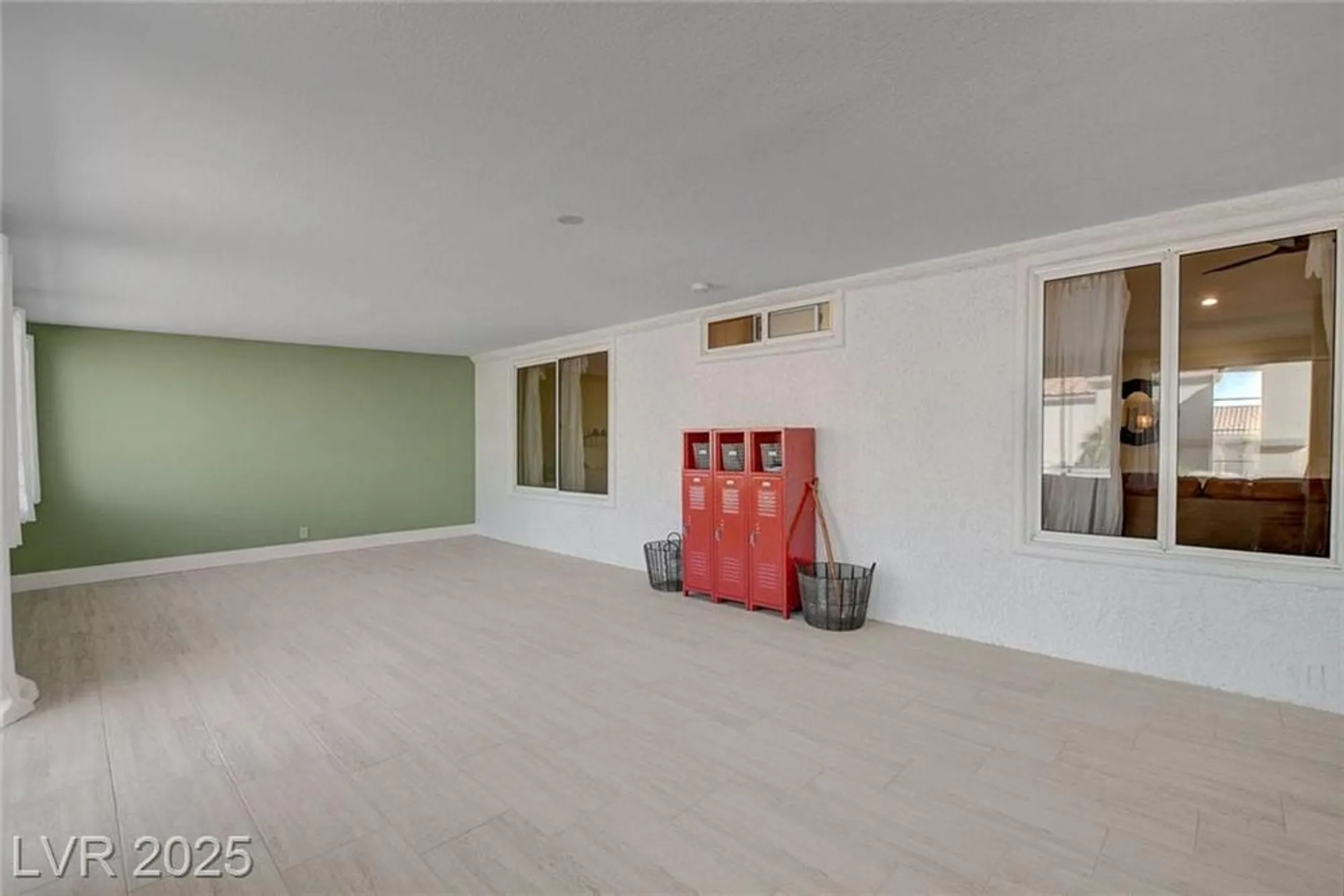 Property Slideshow image 26 of 42 | 9037 grayling dr, Las Vegas, NV, 89134