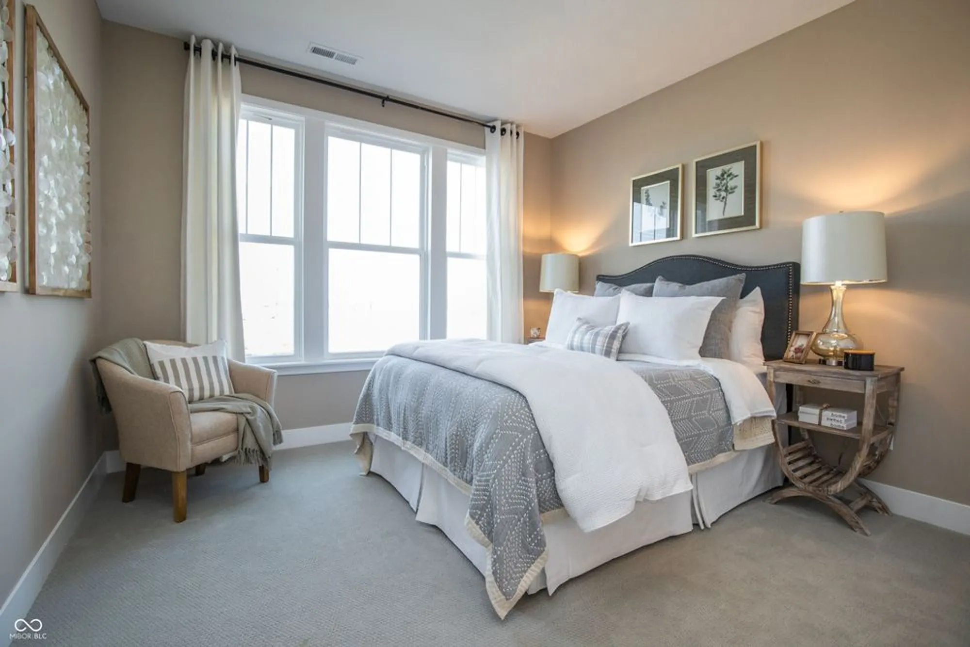 Property Slideshow image 10 of 16 | 6719 thresher pass, Mccordsville, IN, 46055