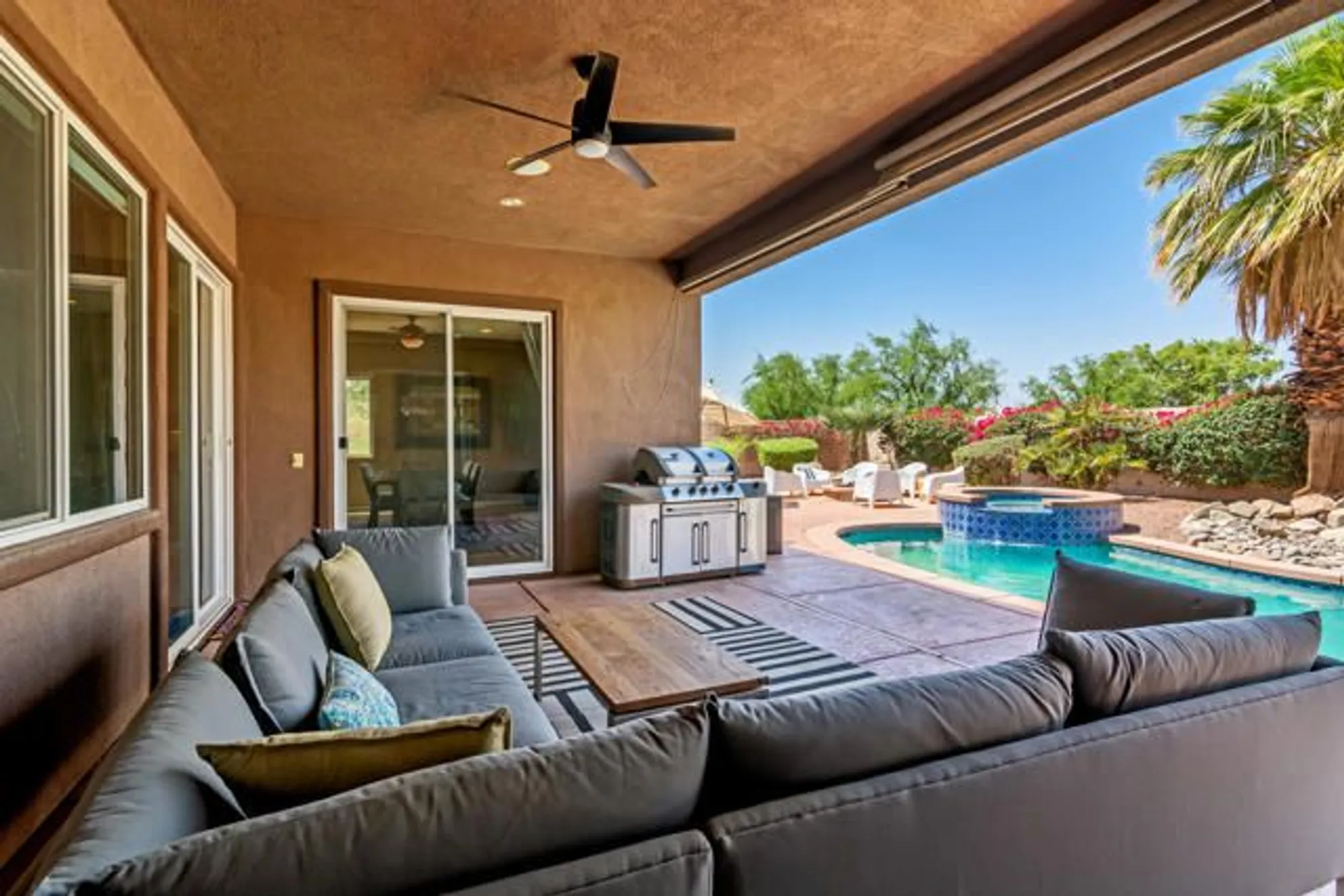 Property Slideshow image 26 of 53 | 43597 spiaggia pl, Indio, CA, 92203