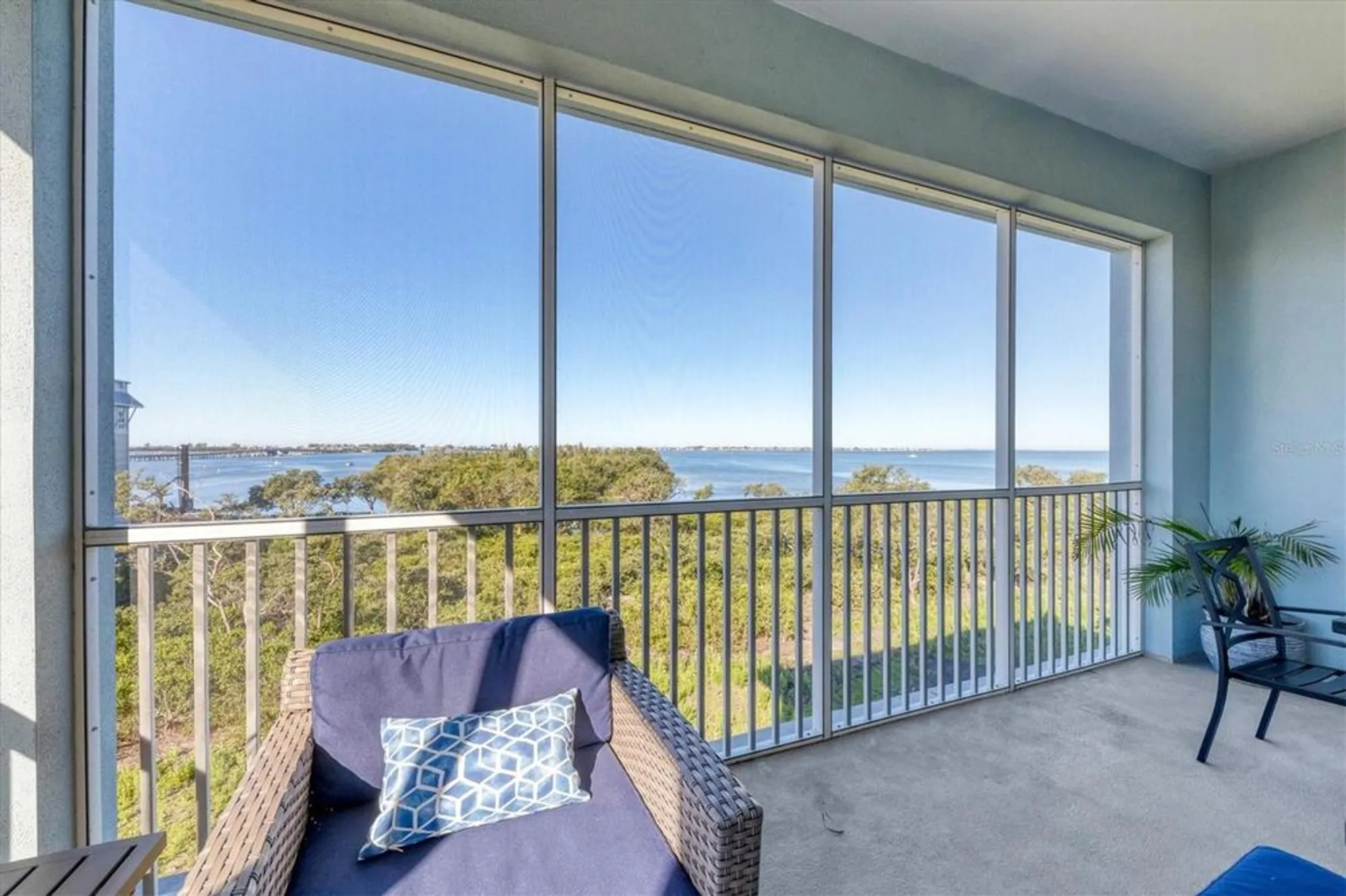 Property Slideshow image 25 of 61 | 396 aruba cir unit 302, Bradenton, FL, 34209