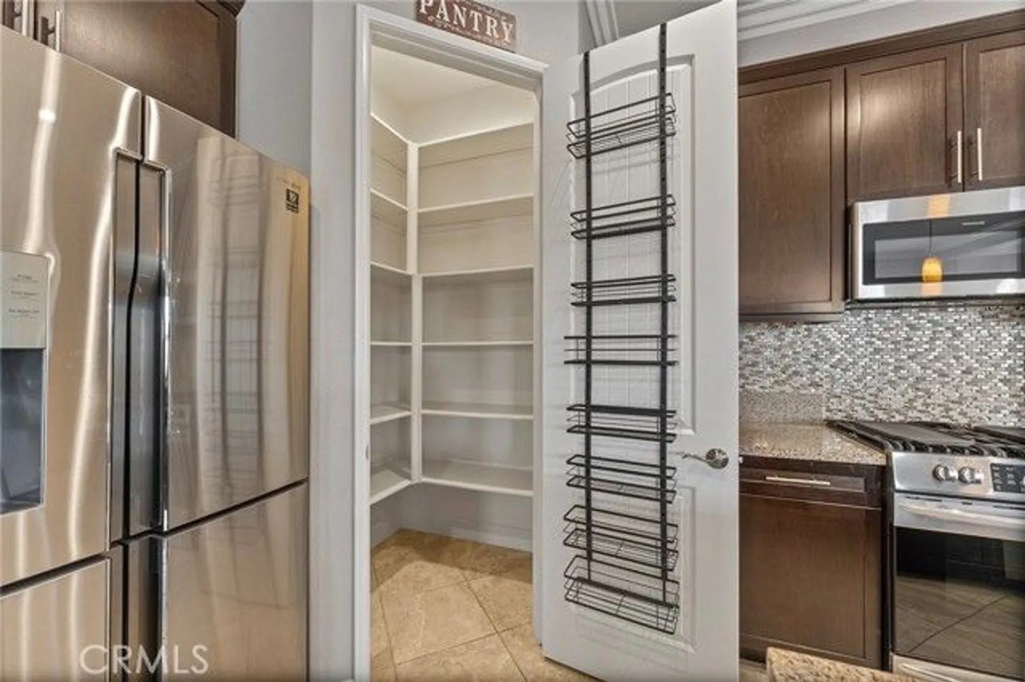 Property Slideshow image 18 of 49 | 18861 latigo st, Apple Valley, CA, 92308