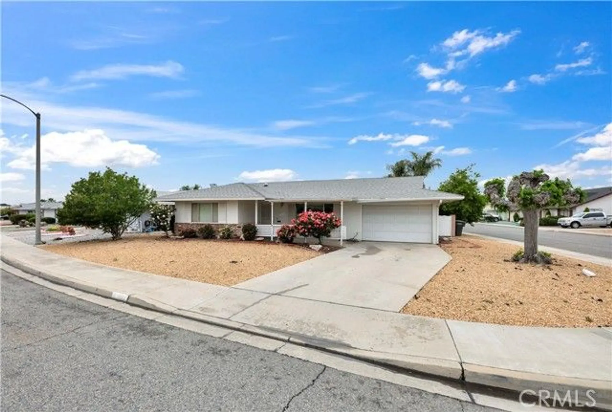 Property Slideshow image 4 of 23 | 1520 sandlewood dr, Hemet, CA, 92543