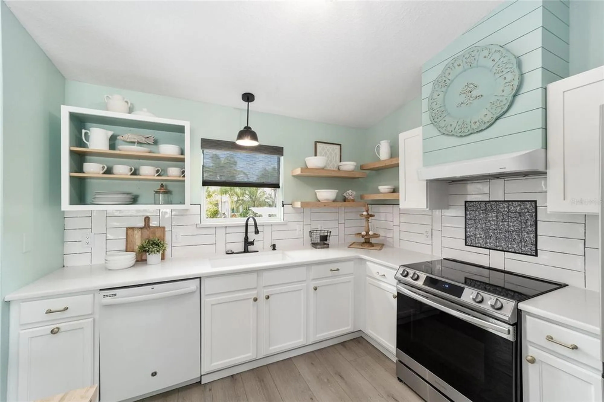 Property Slideshow image 15 of 36 | 2196 kerwood loop, The Villages, FL, 32162