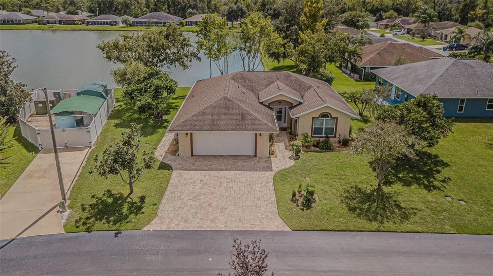 Property Slideshow image 11 of 100 | 10736 hock ln, San Antonio, FL, 33576