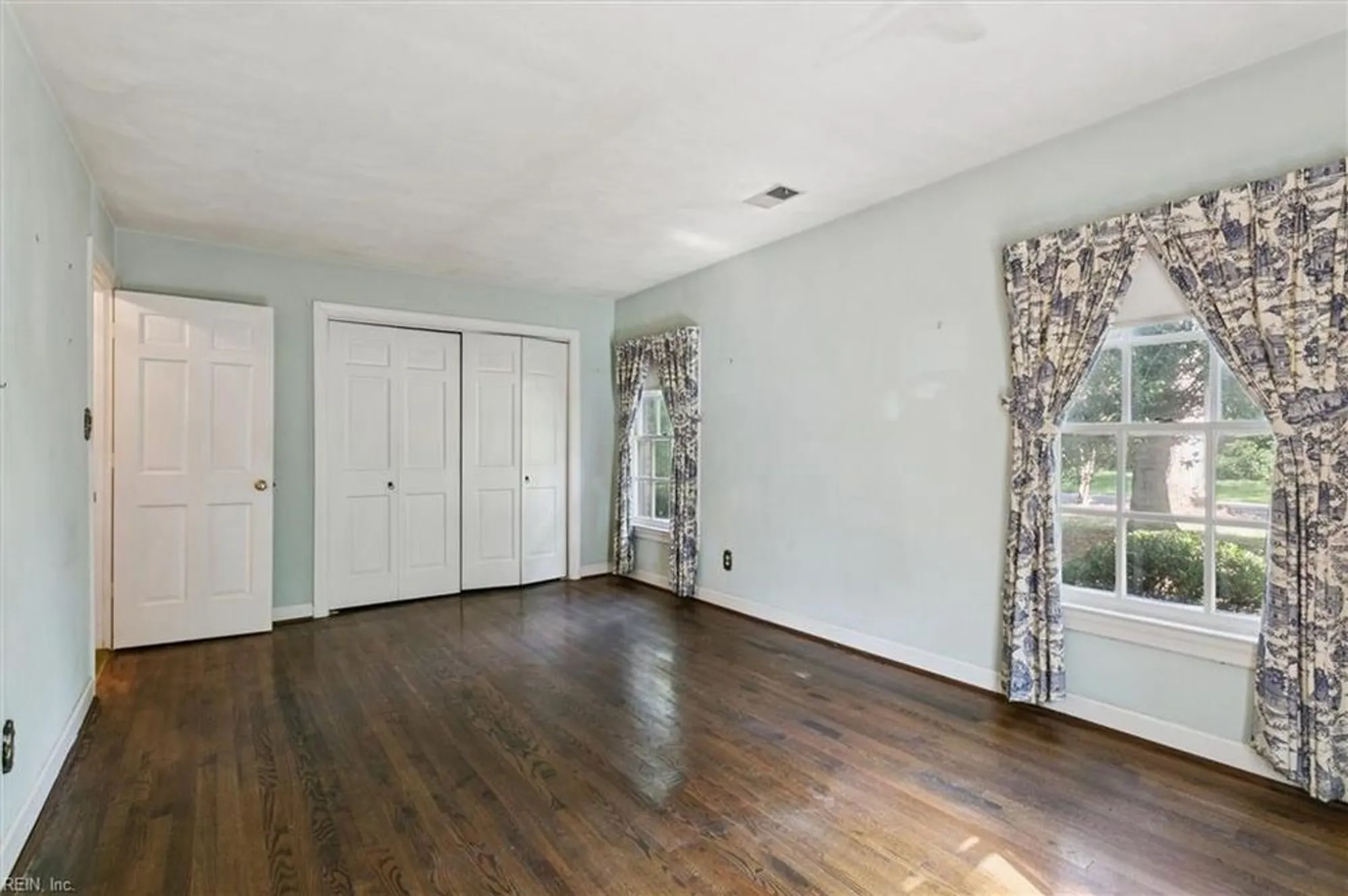 Property Slideshow image 18 of 36 | 5 hampton ky, Williamsburg, VA, 23185