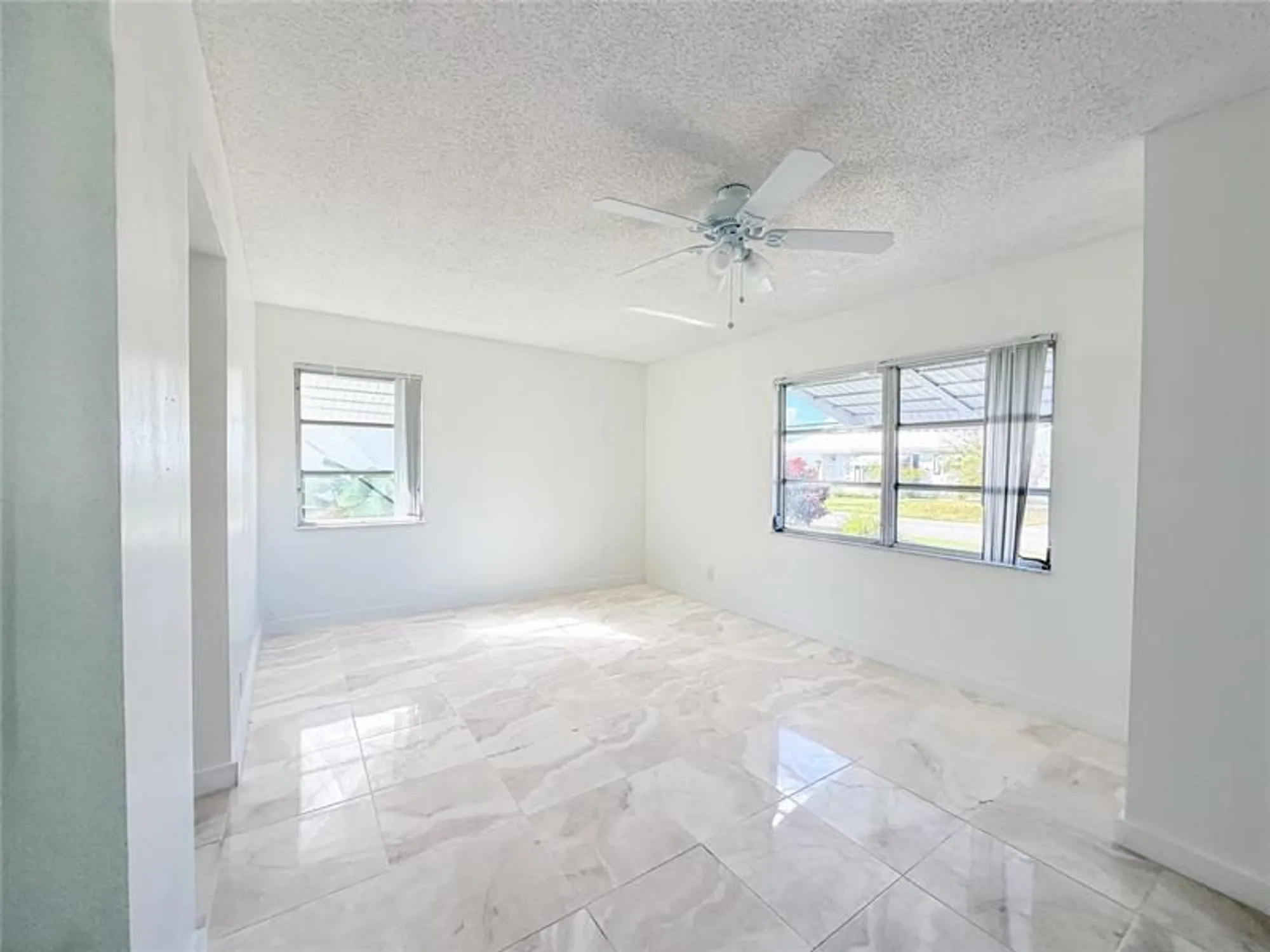 Property Slideshow image 6 of 17 | 340 nw 25th ct, Pompano Beach, FL, 33064