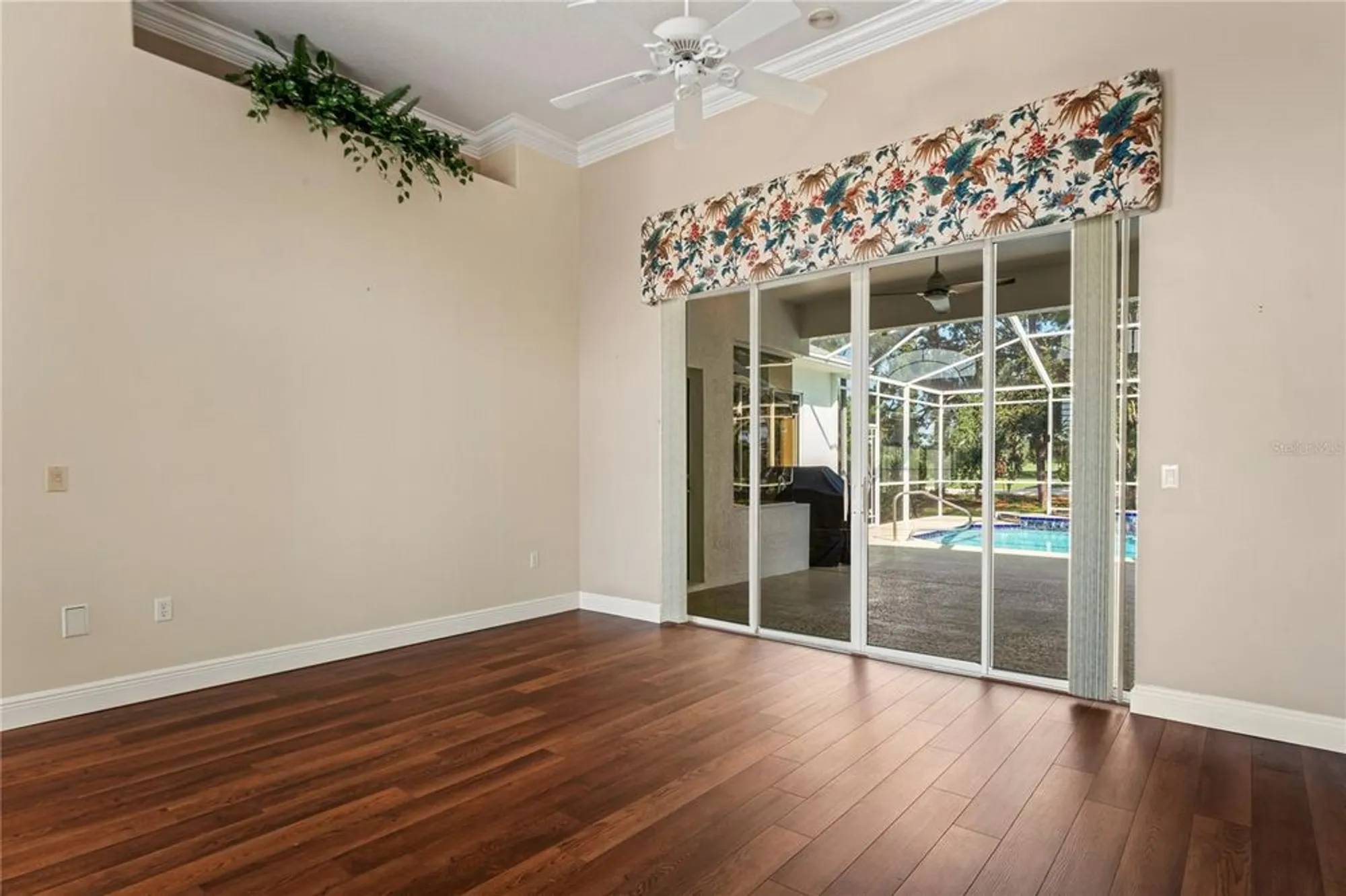 Property Slideshow image 10 of 97 | 9219 grand cypress dr, Weeki Wachee, FL, 34613