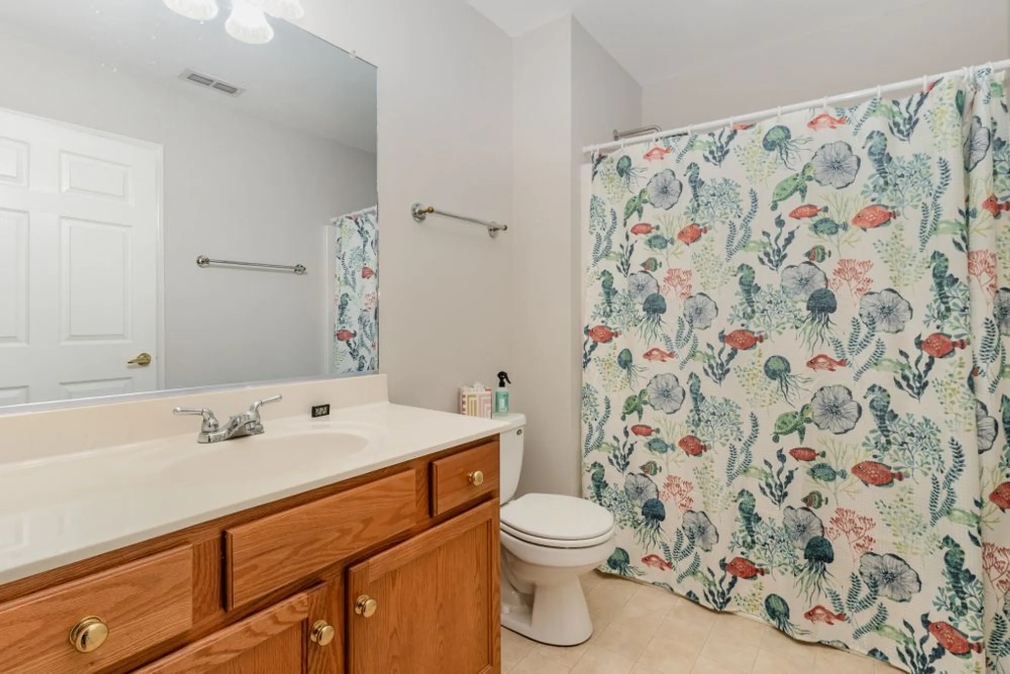 Property Slideshow image 13 of 15 | 646 forest glen cir, Murfreesboro, TN, 37128