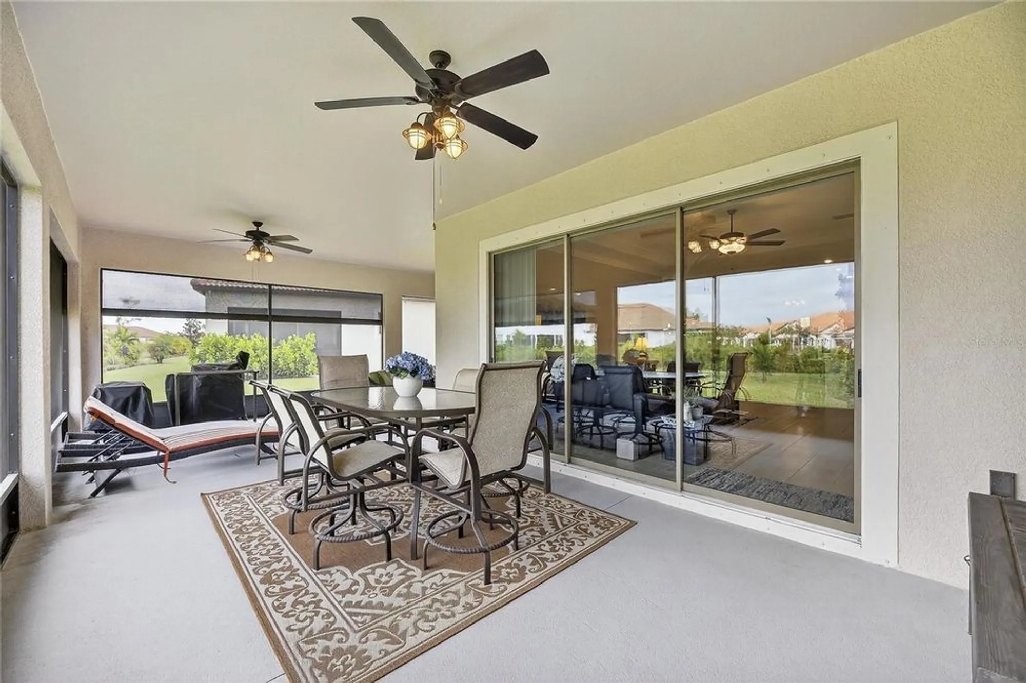 Property Slideshow image 45 of 96 | 5319 windy grove dr, Wimauma, FL, 33598