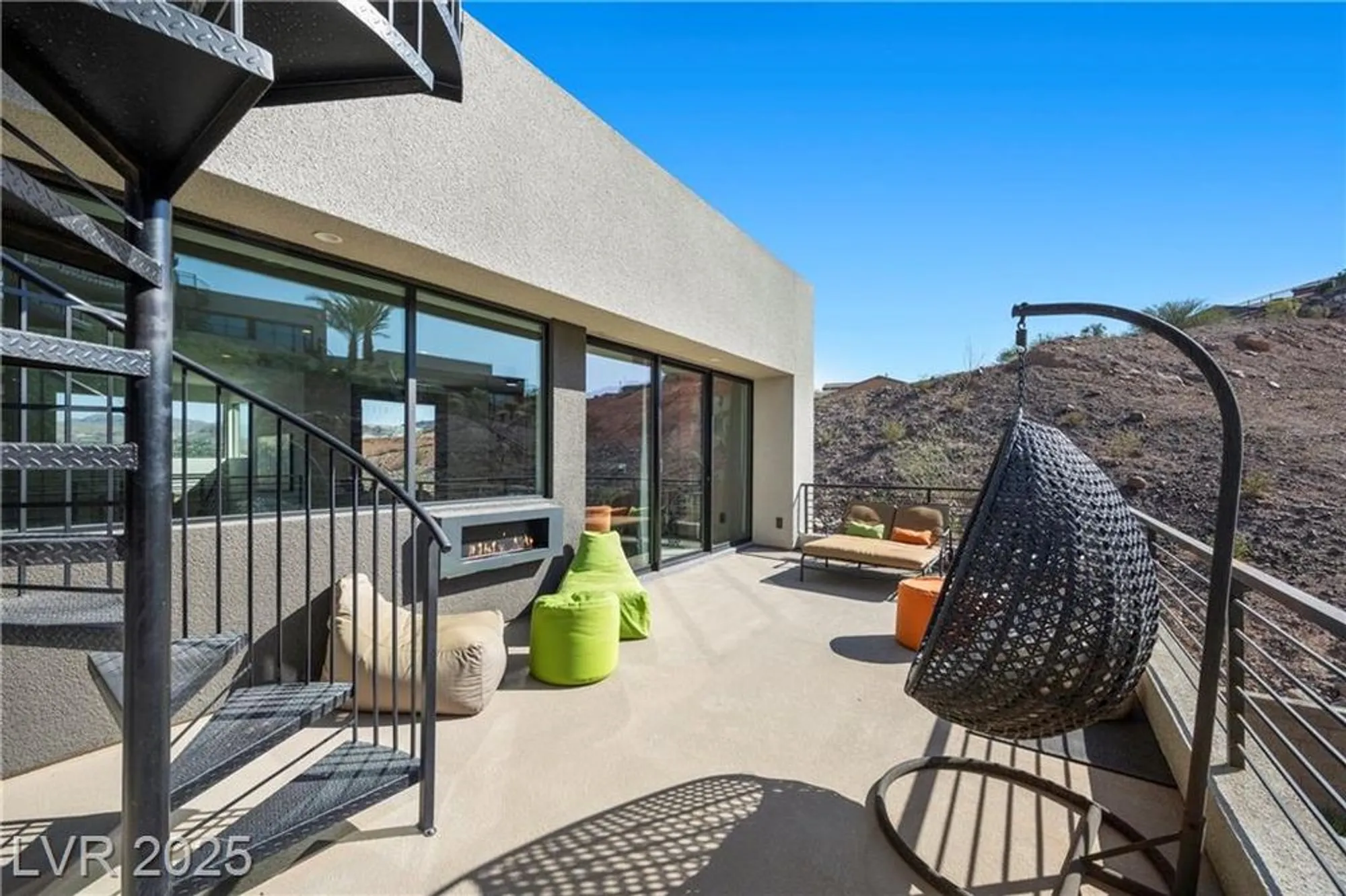 Property Slideshow image 61 of 99 | 5 highland cove ln, Henderson, NV, 89011