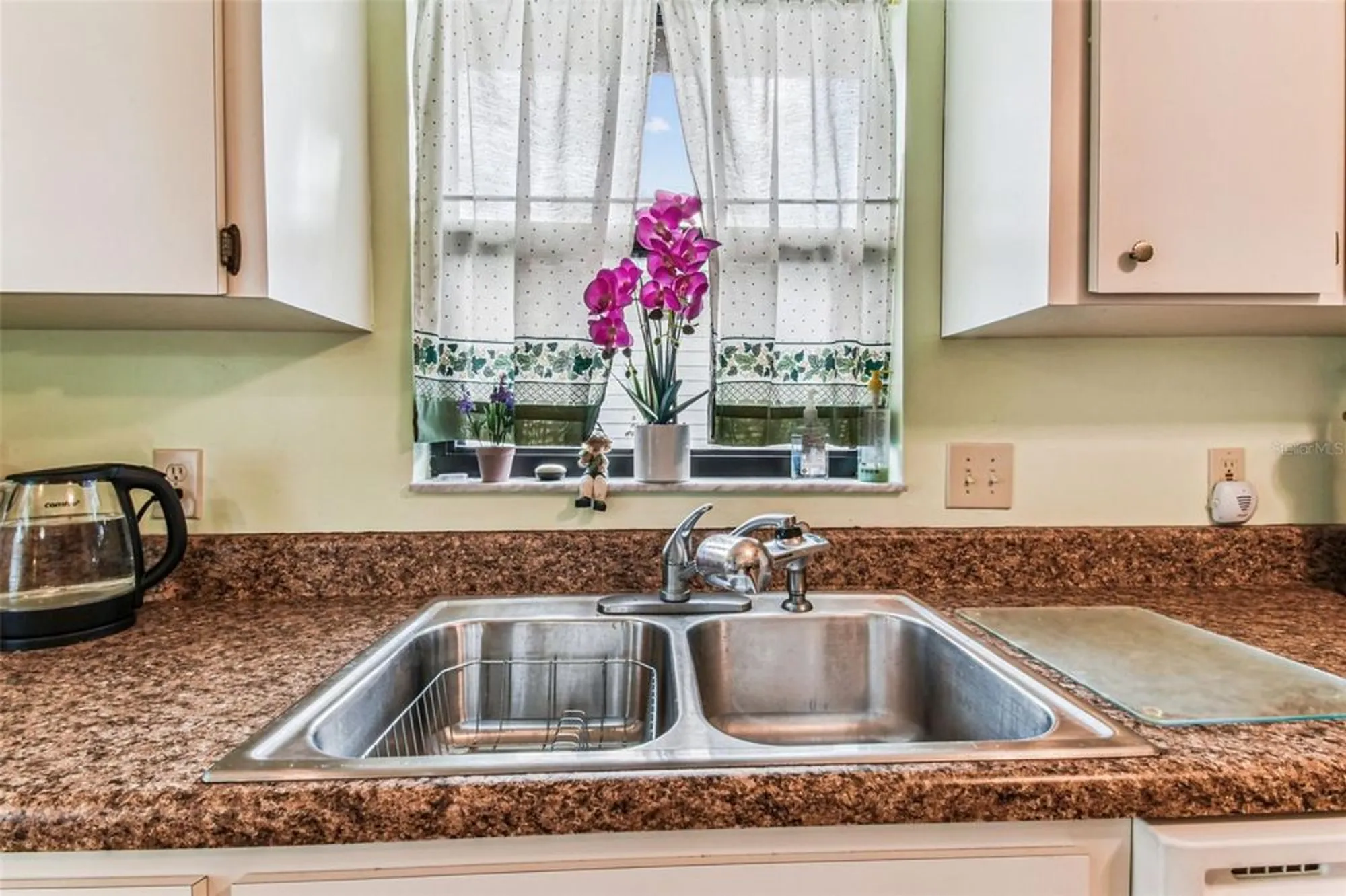 Property Slideshow image 31 of 55 | 2324 sea island cir, Lakeland, FL, 33810