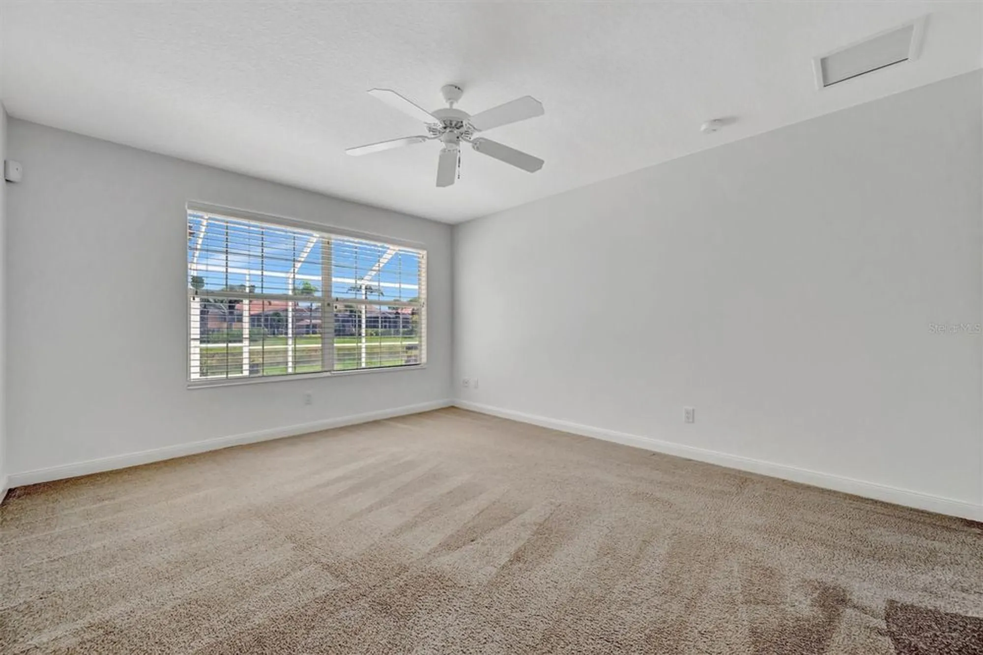 Property Slideshow image 19 of 51 | 5955 benevento dr, Sarasota, FL, 34238