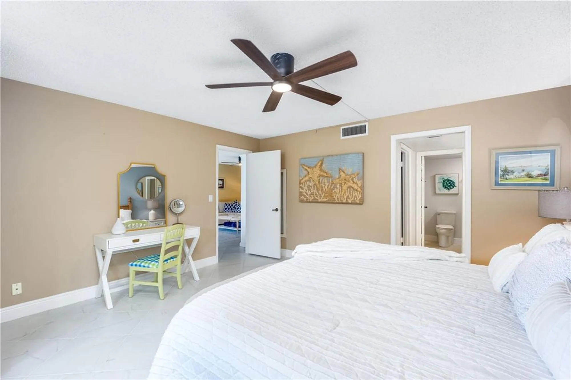 Property Slideshow image 19 of 33 | 3100 se pruitt rd apt b102, Port Saint Lucie, FL, 34952