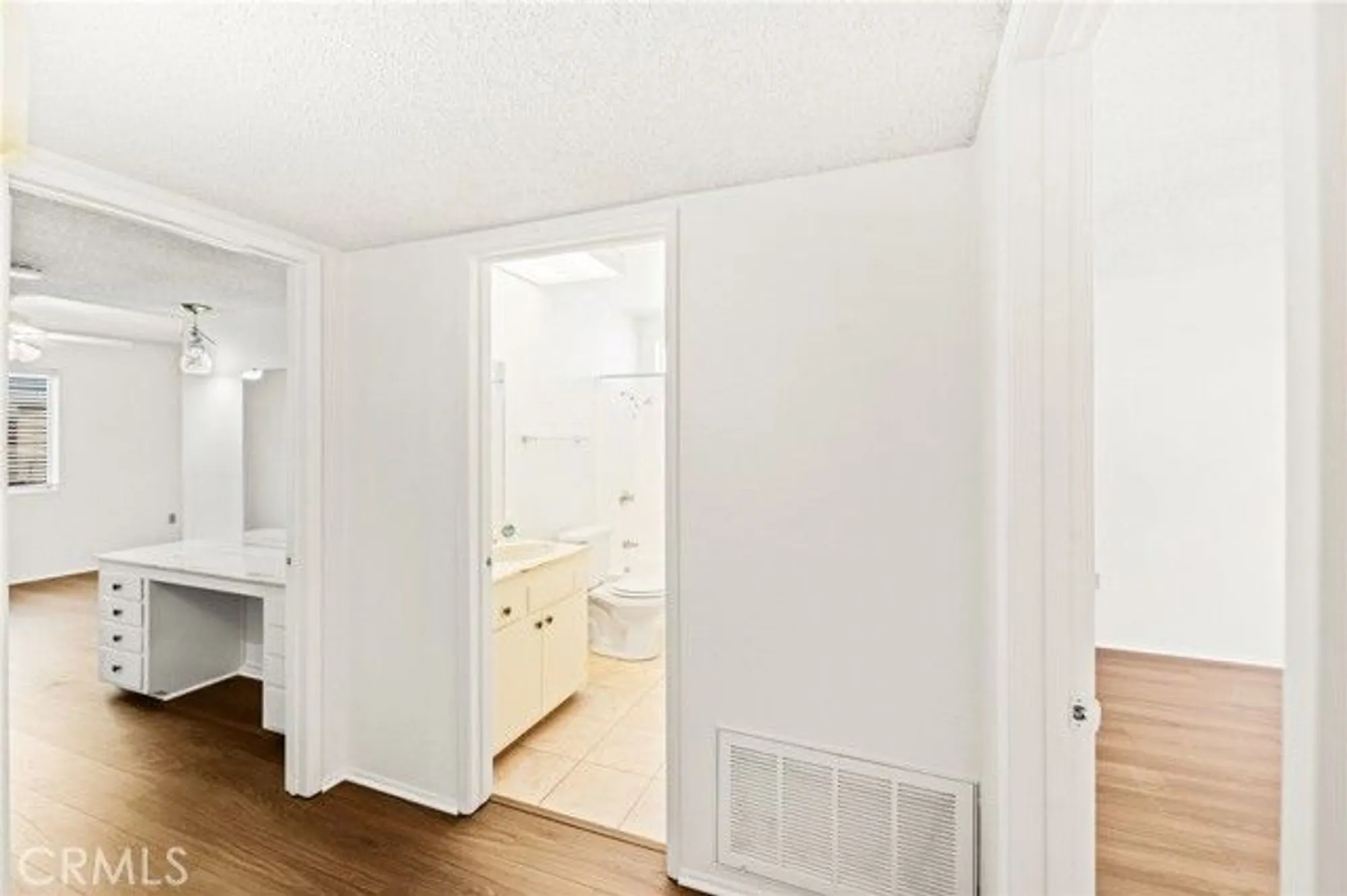 Property Slideshow image 22 of 54 | 26470 new bedford rd, Menifee, CA, 92586