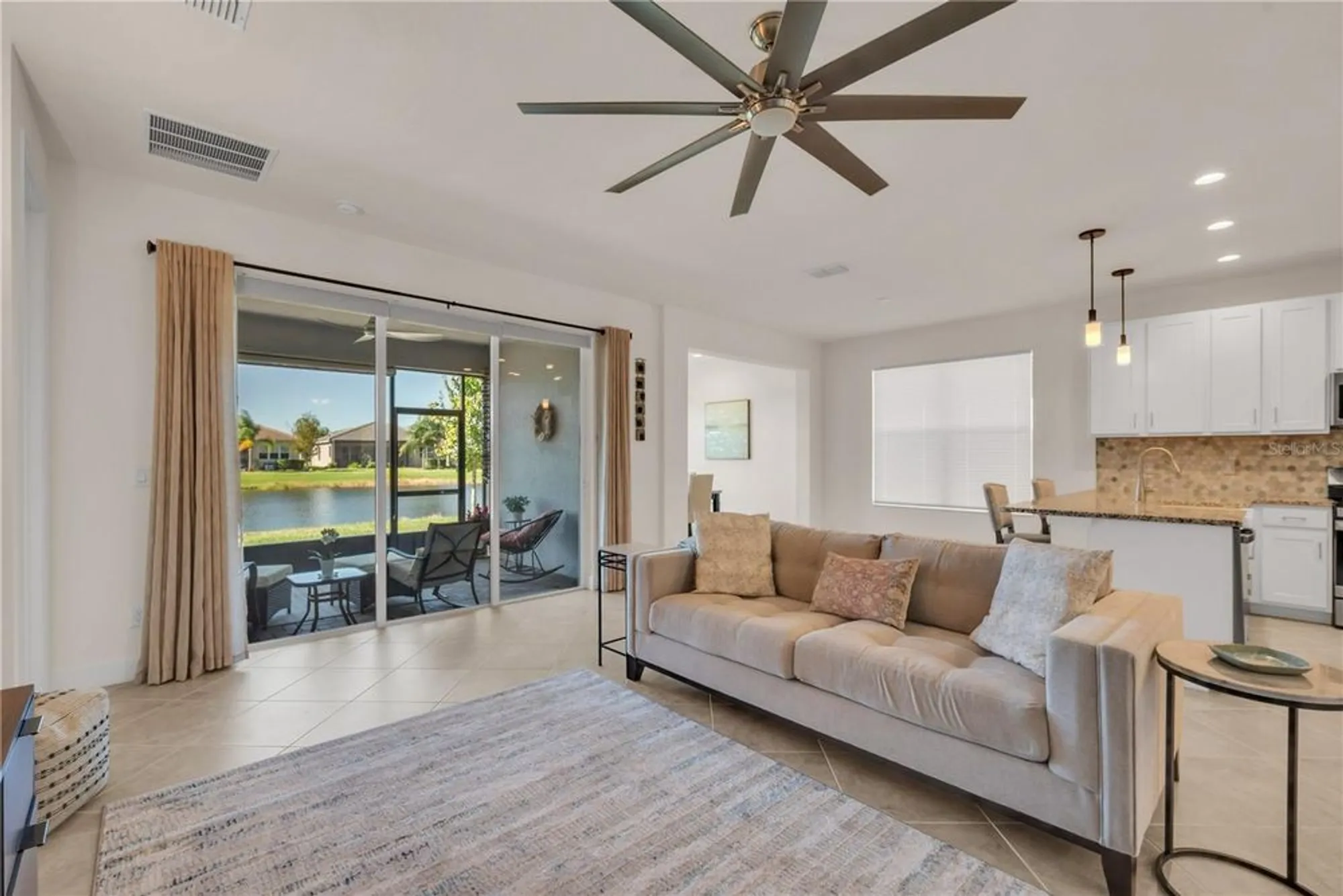 Property Slideshow image 9 of 48 | 15513 santa pola dr, Wimauma, FL, 33598